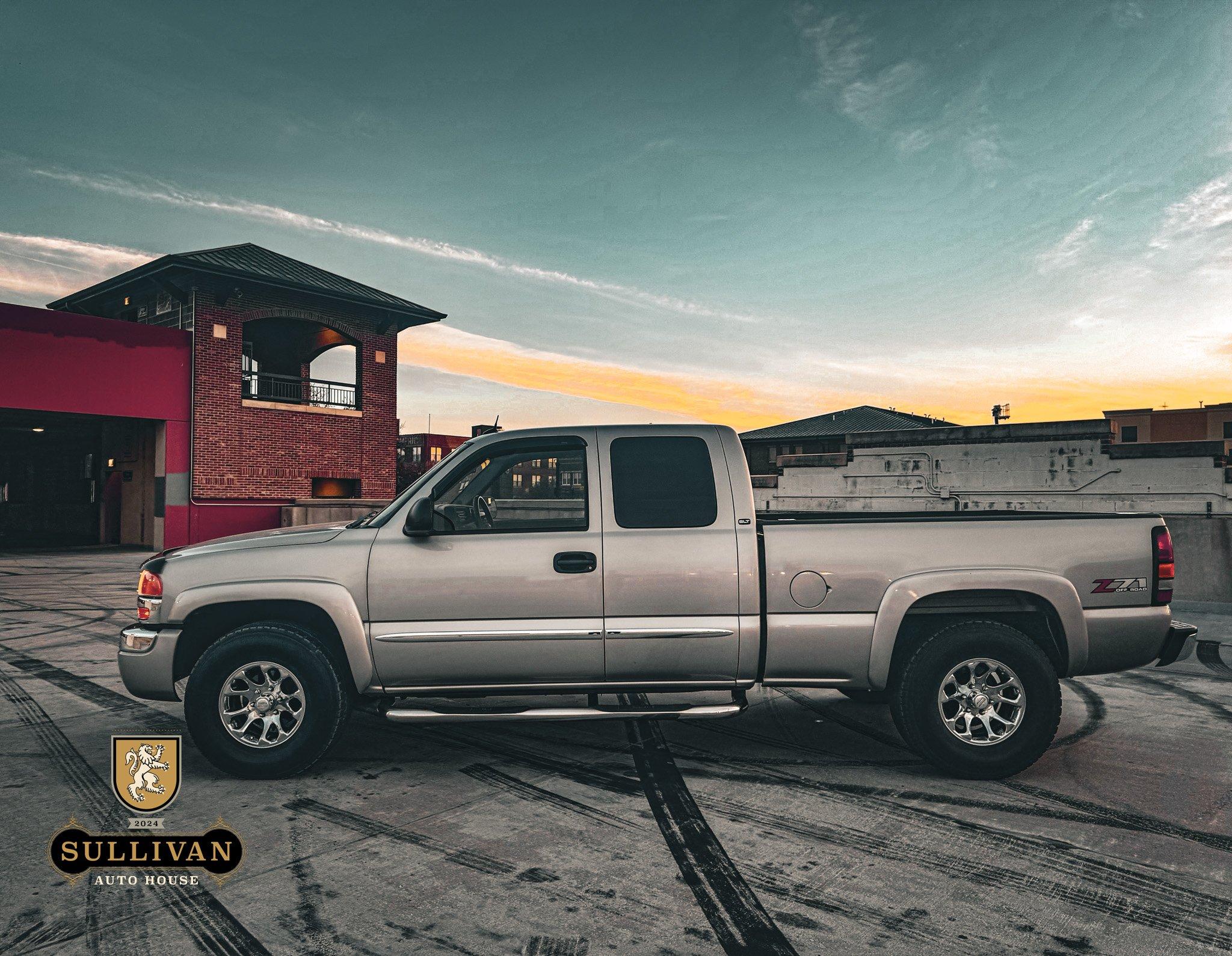 2004 GMC Sierra Z71 SLT - 2