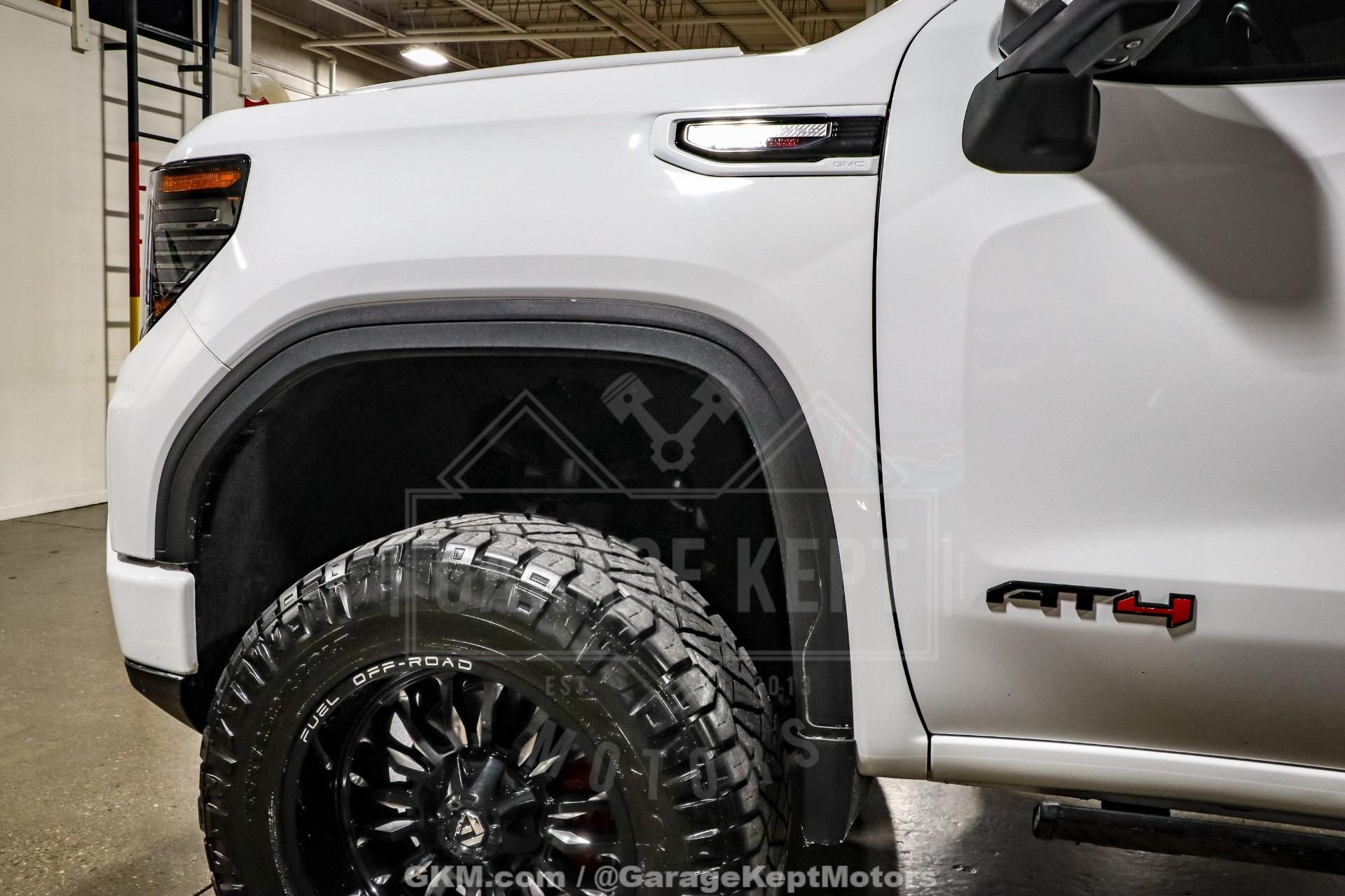 2023 GMC Sierra 1500 AT4