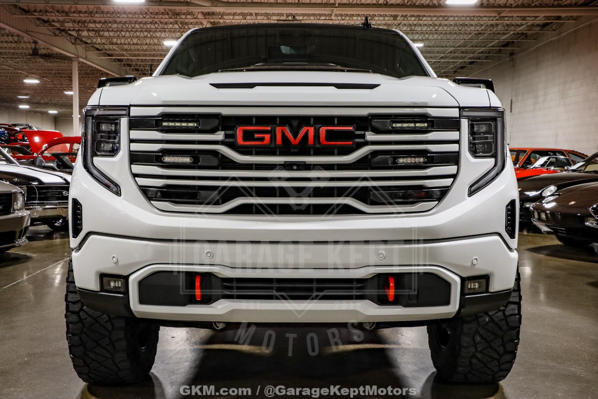 2023 GMC Sierra 1500 AT4