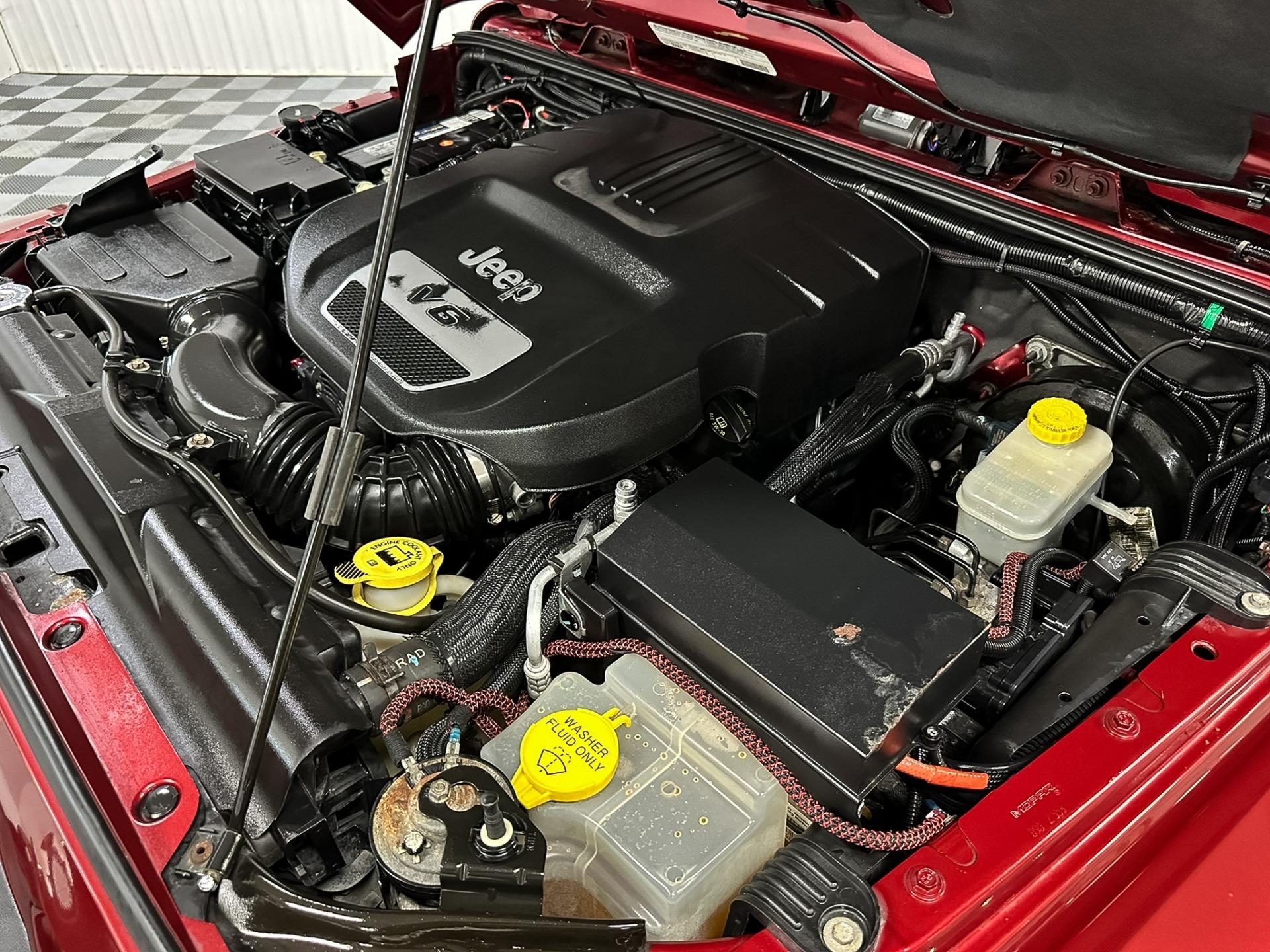 2012 Jeep Wrangler Sahara Sport