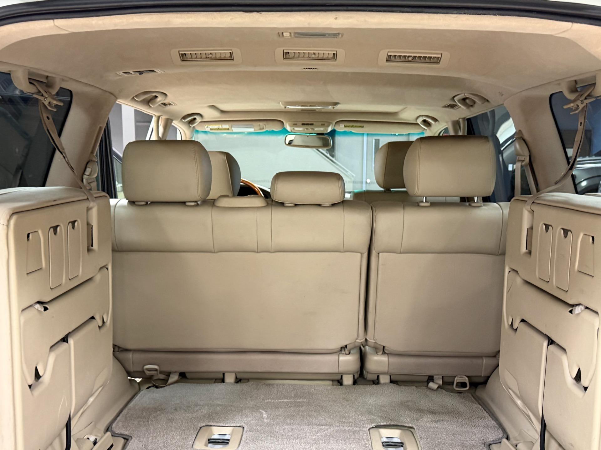 2005 Lexus LX 470