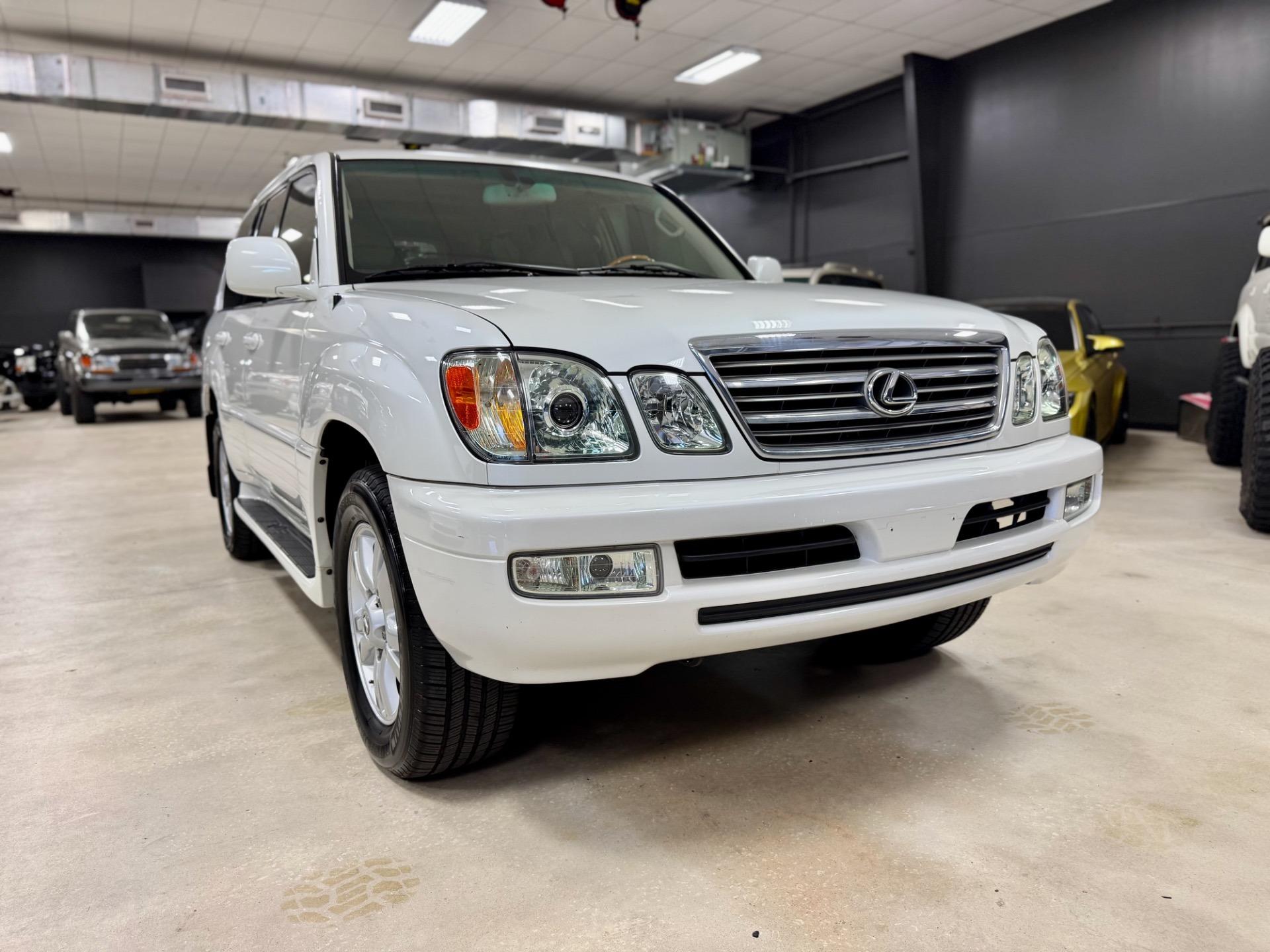 2005 Lexus LX 470 - 5