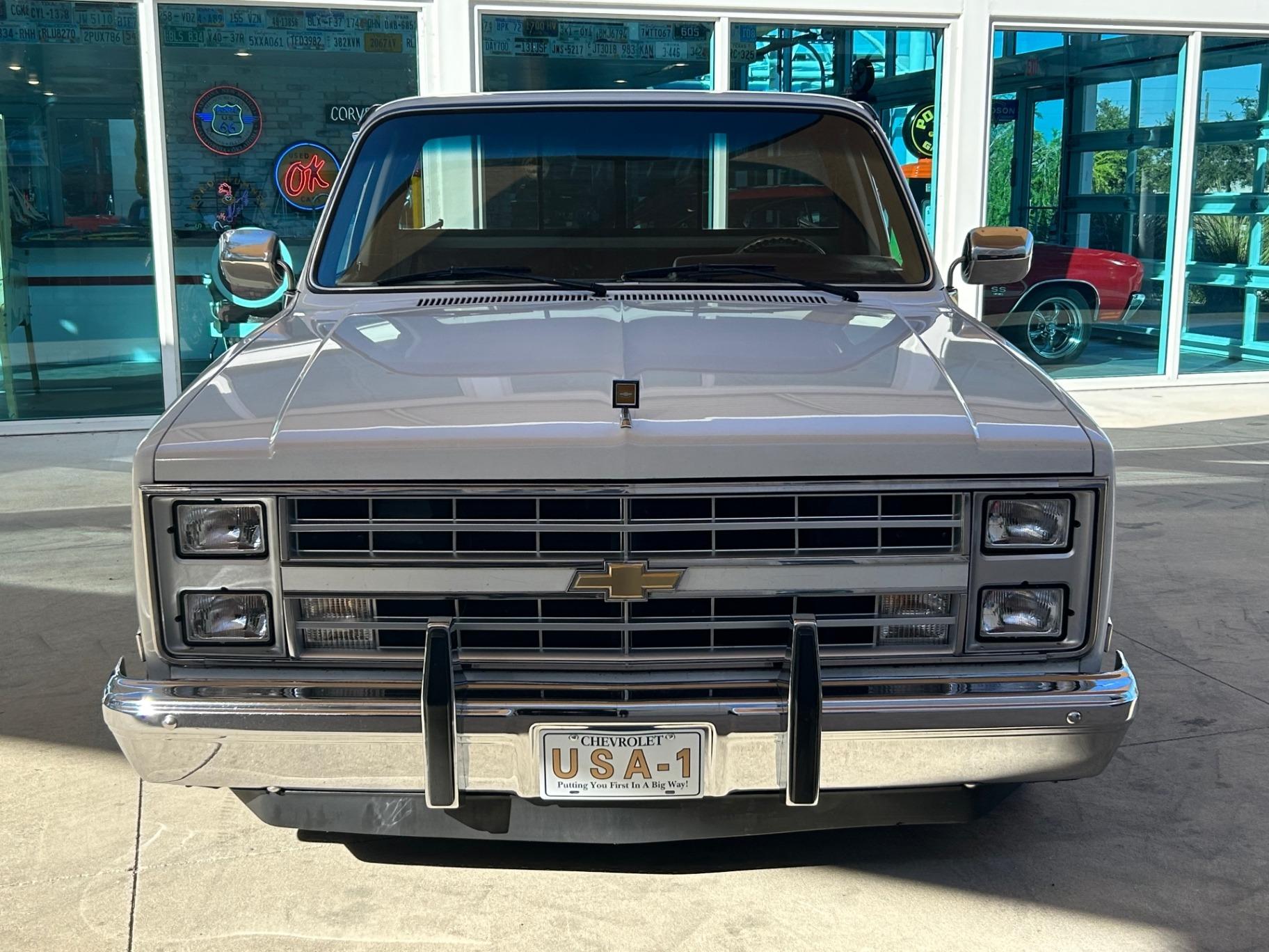 1987 Chevrolet Silverado - 2
