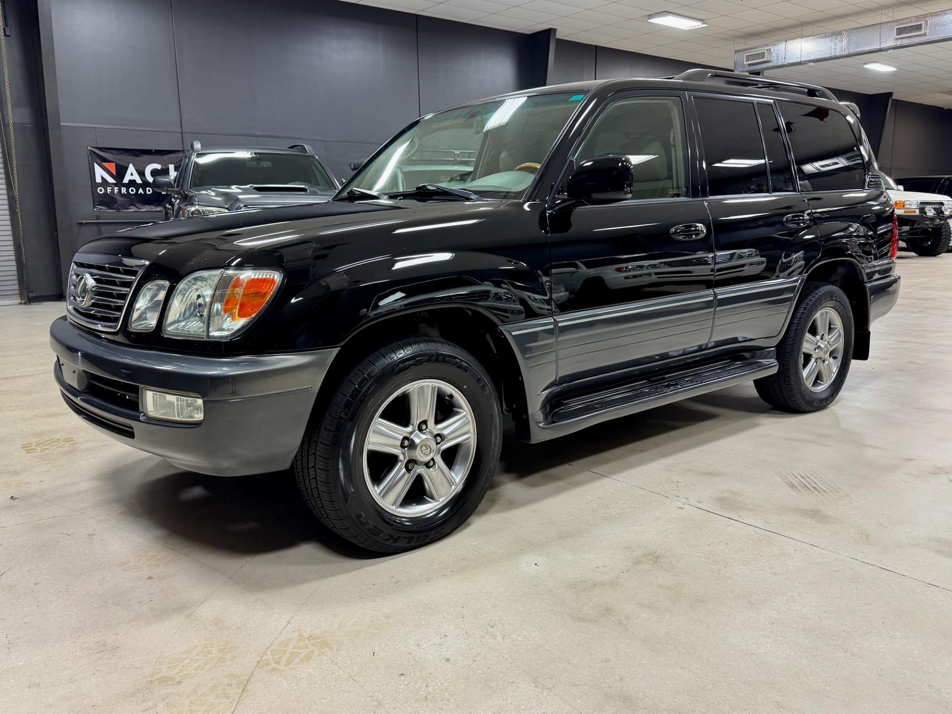 2006 Lexus LX 470 - 3