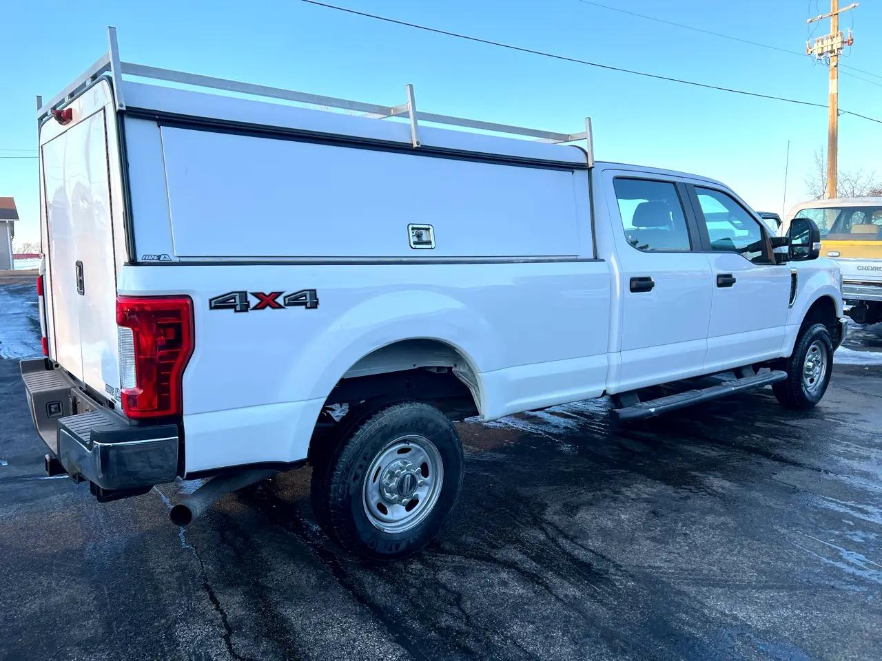 2019 Ford F-250 Super Duty XLT - 3