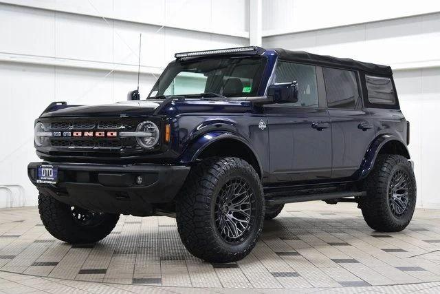 2021 Ford Bronco Outer Banks-1