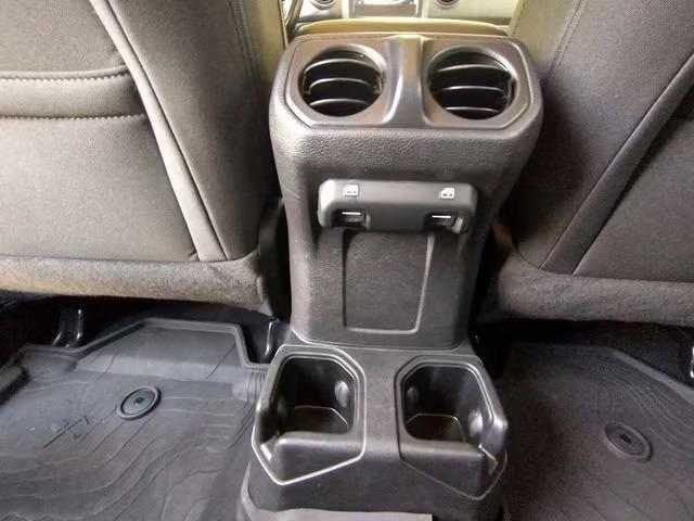 2022 Jeep Wrangler Willys