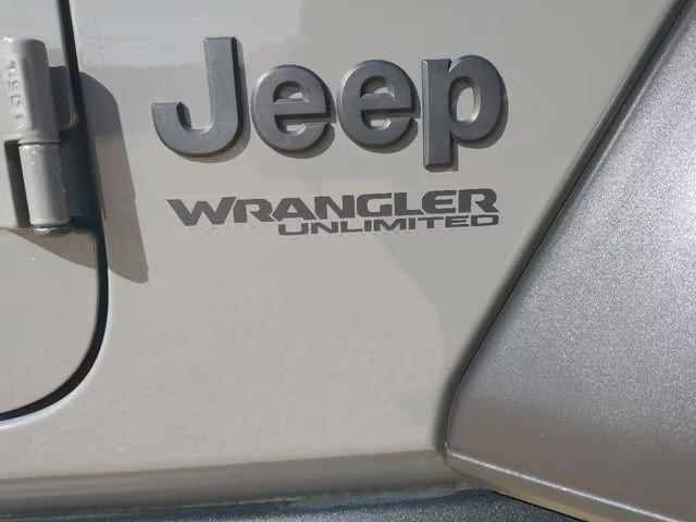 2022 Jeep Wrangler Willys