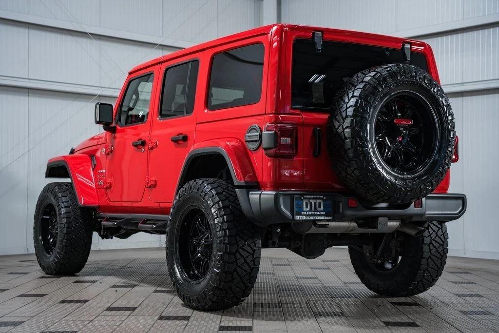 2024 Jeep Wrangler Sahara - 4
