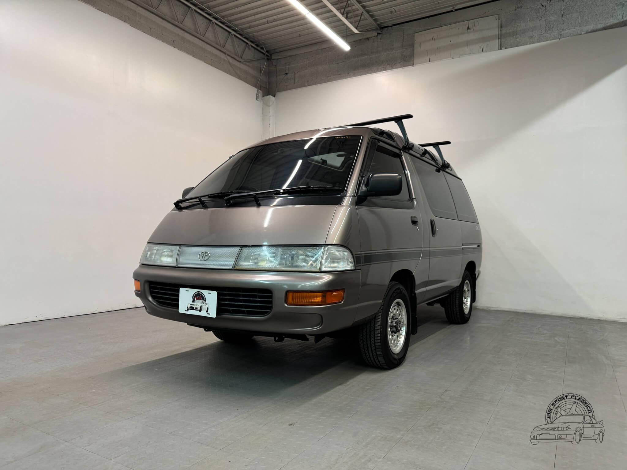 1994 Toyota TownAce Super Extra Skylite Roof