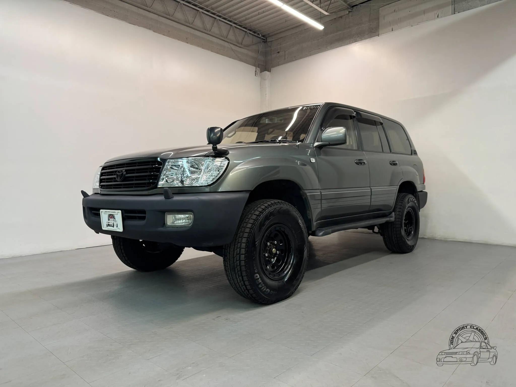 1999 Toyota Land Cruiser VX Limited - 3