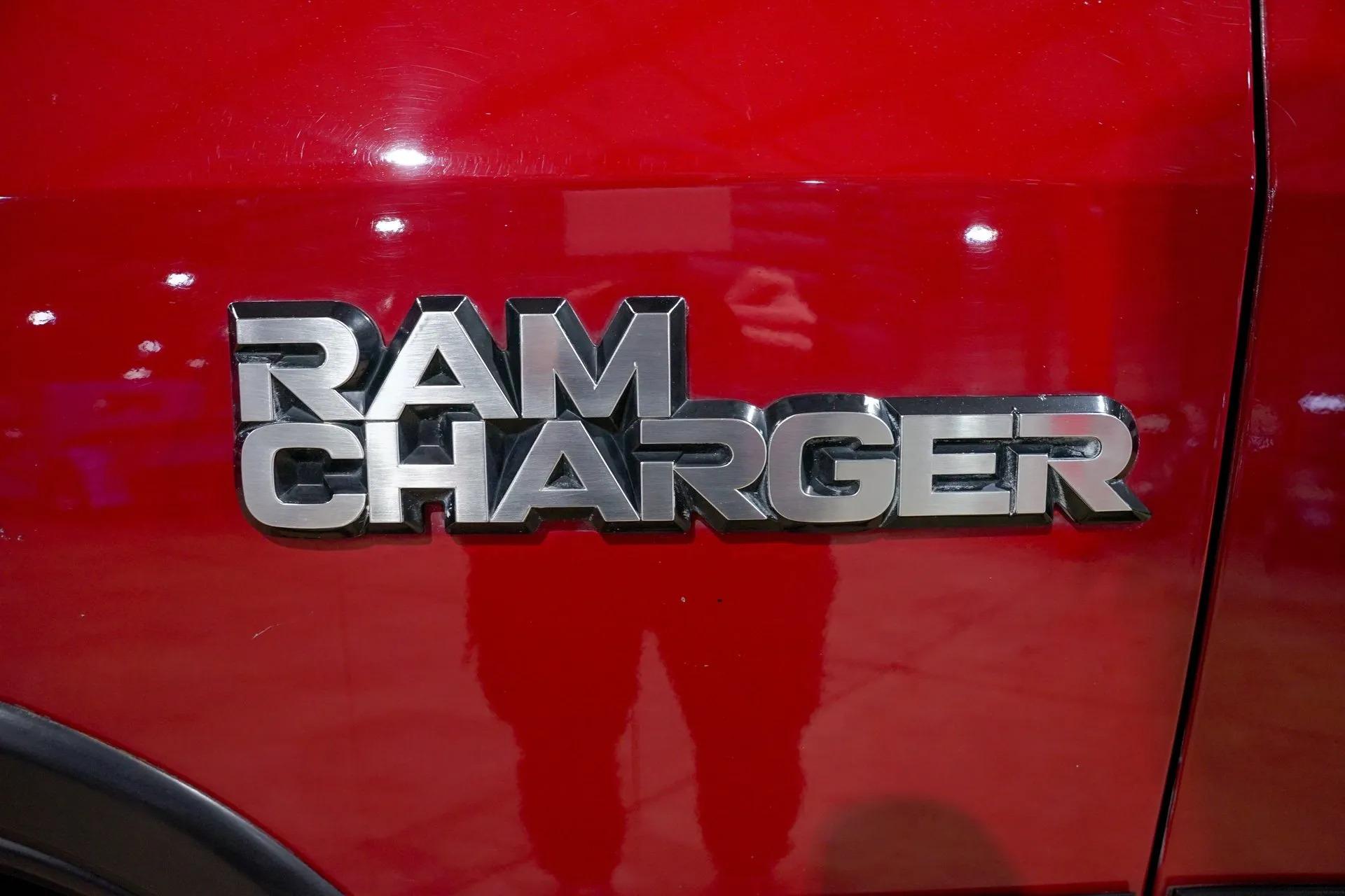 1992 Dodge Ramcharger 150 LE Canyon Sport