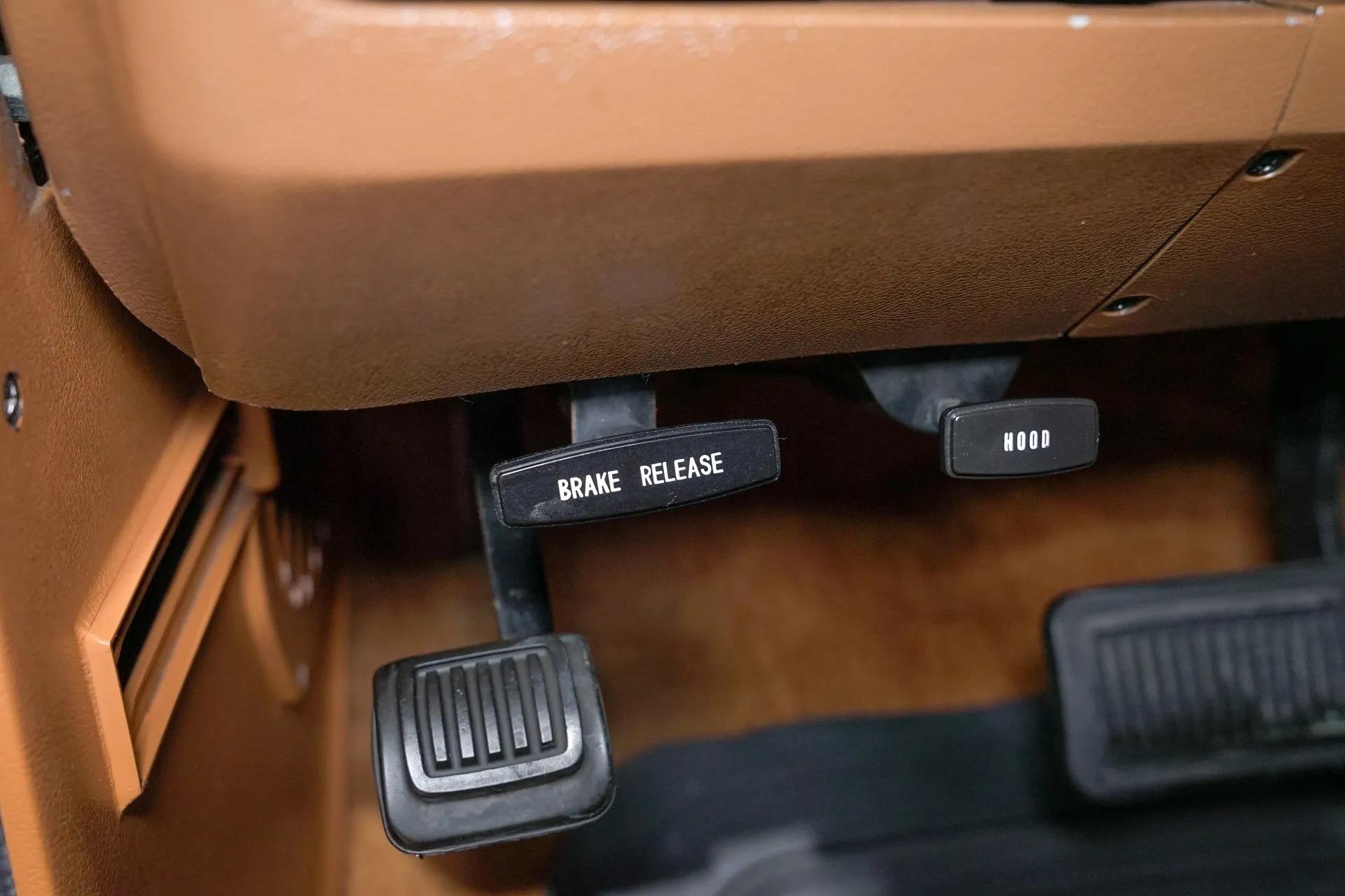 1992 Dodge Ramcharger 150 LE Canyon Sport