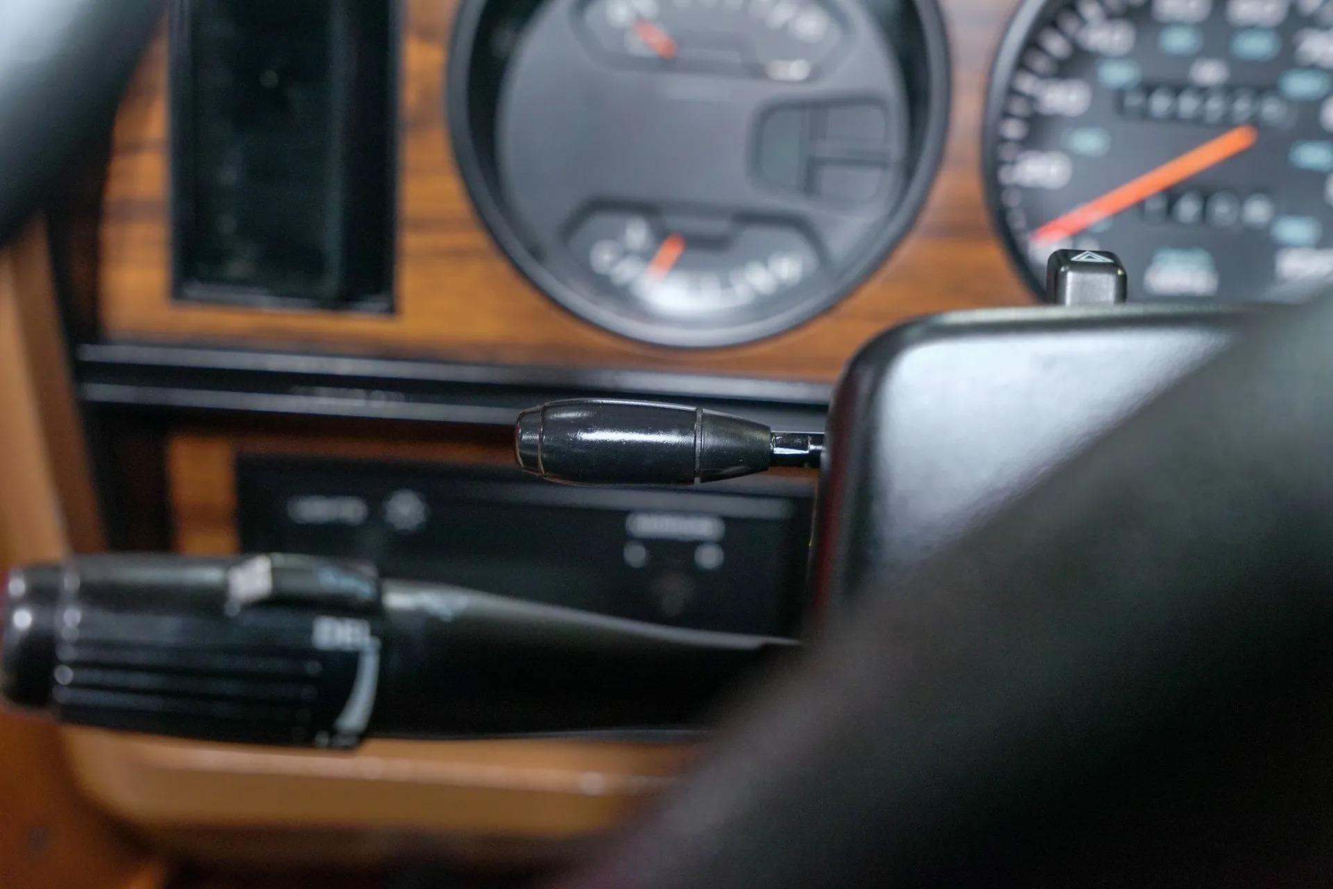 1992 Dodge Ramcharger 150 LE Canyon Sport