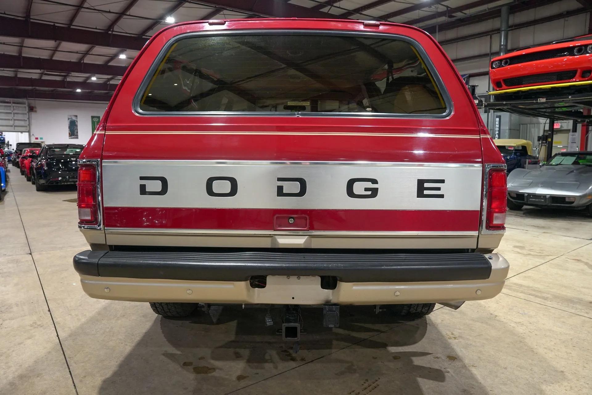 1992 Dodge Ramcharger 150 LE Canyon Sport