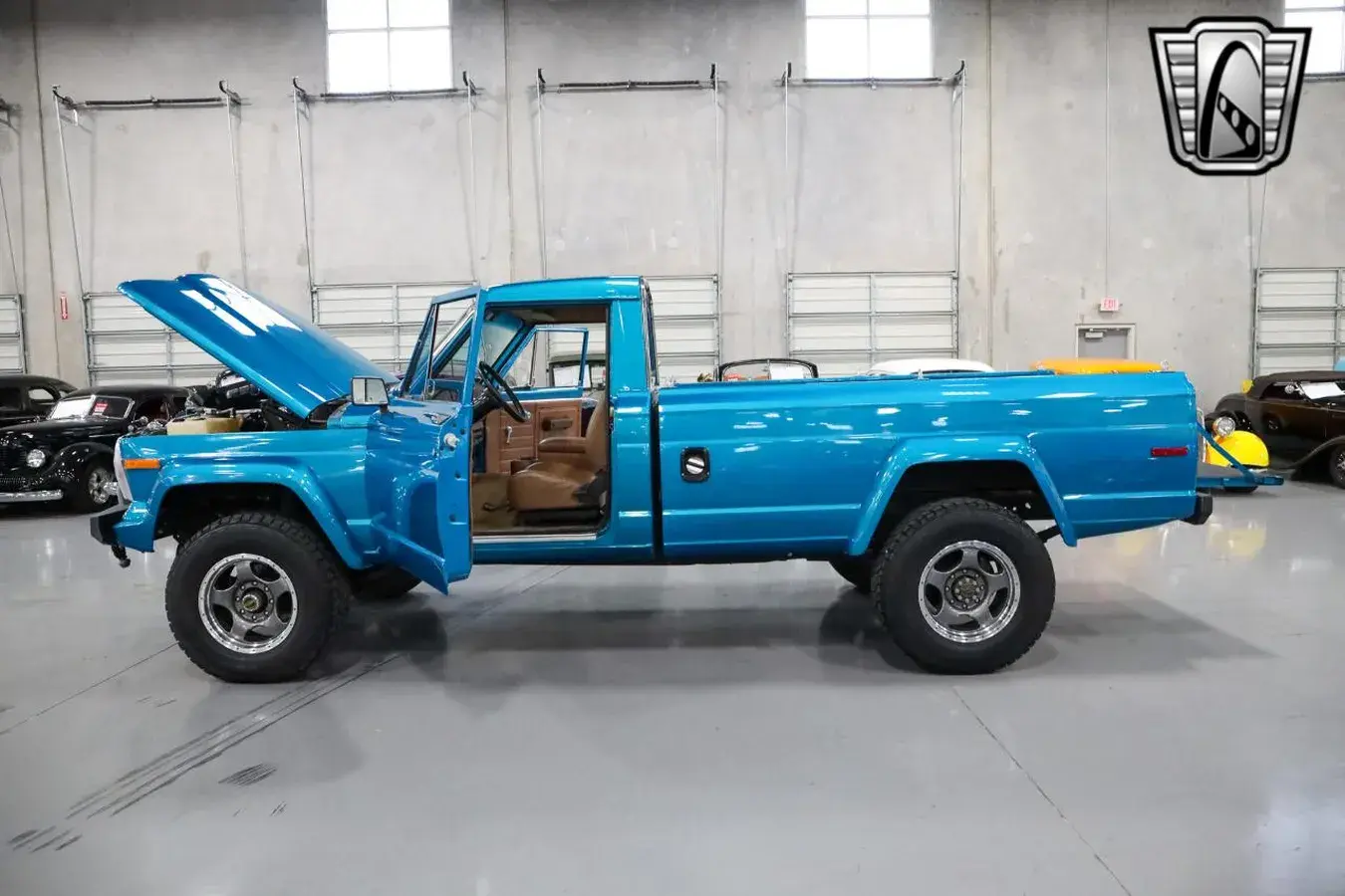 Restored 1984 Jeep J-20 - 3
