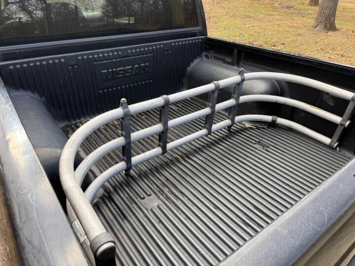 2002 Nissan Frontier SE