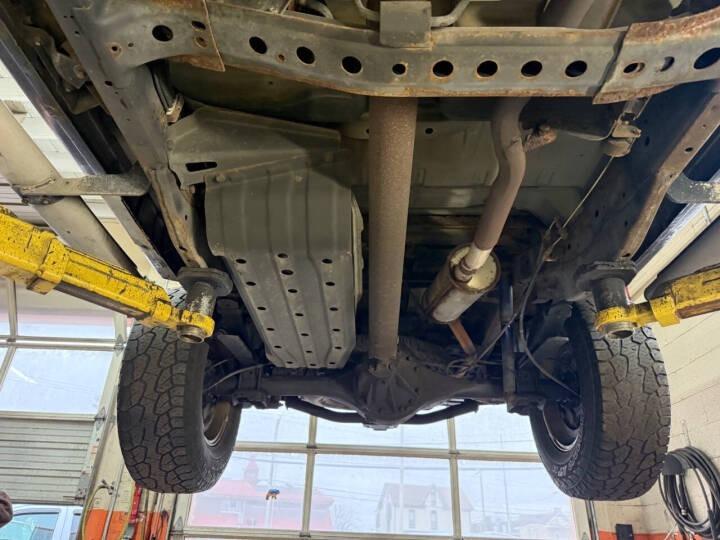 2002 Nissan Frontier SE