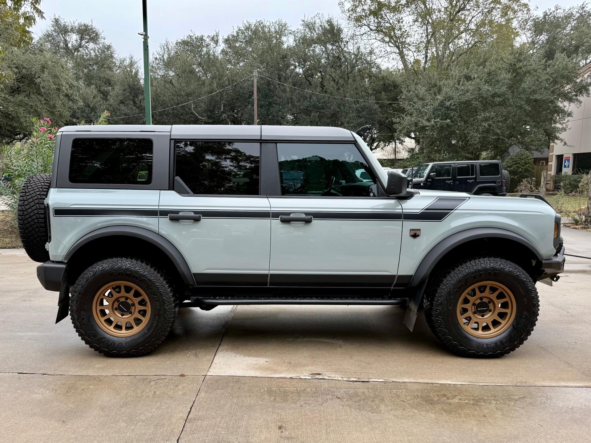 2023 Ford Bronco Big Bend - 4