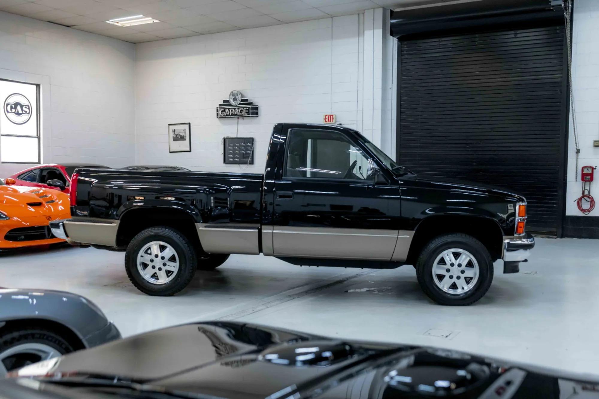 1988 Chevrolet K1500 - 3