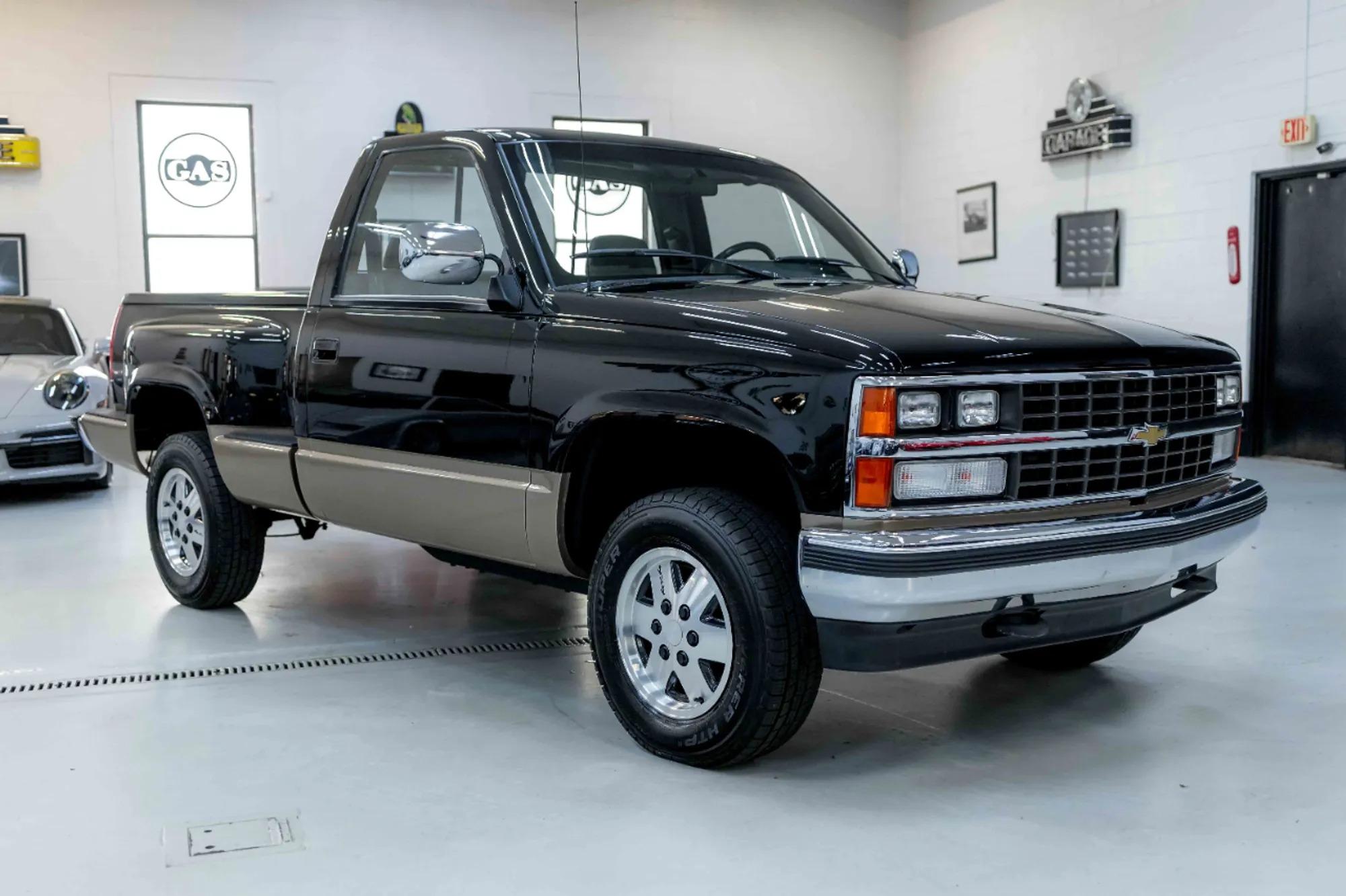 1988 Chevrolet K1500 - 4