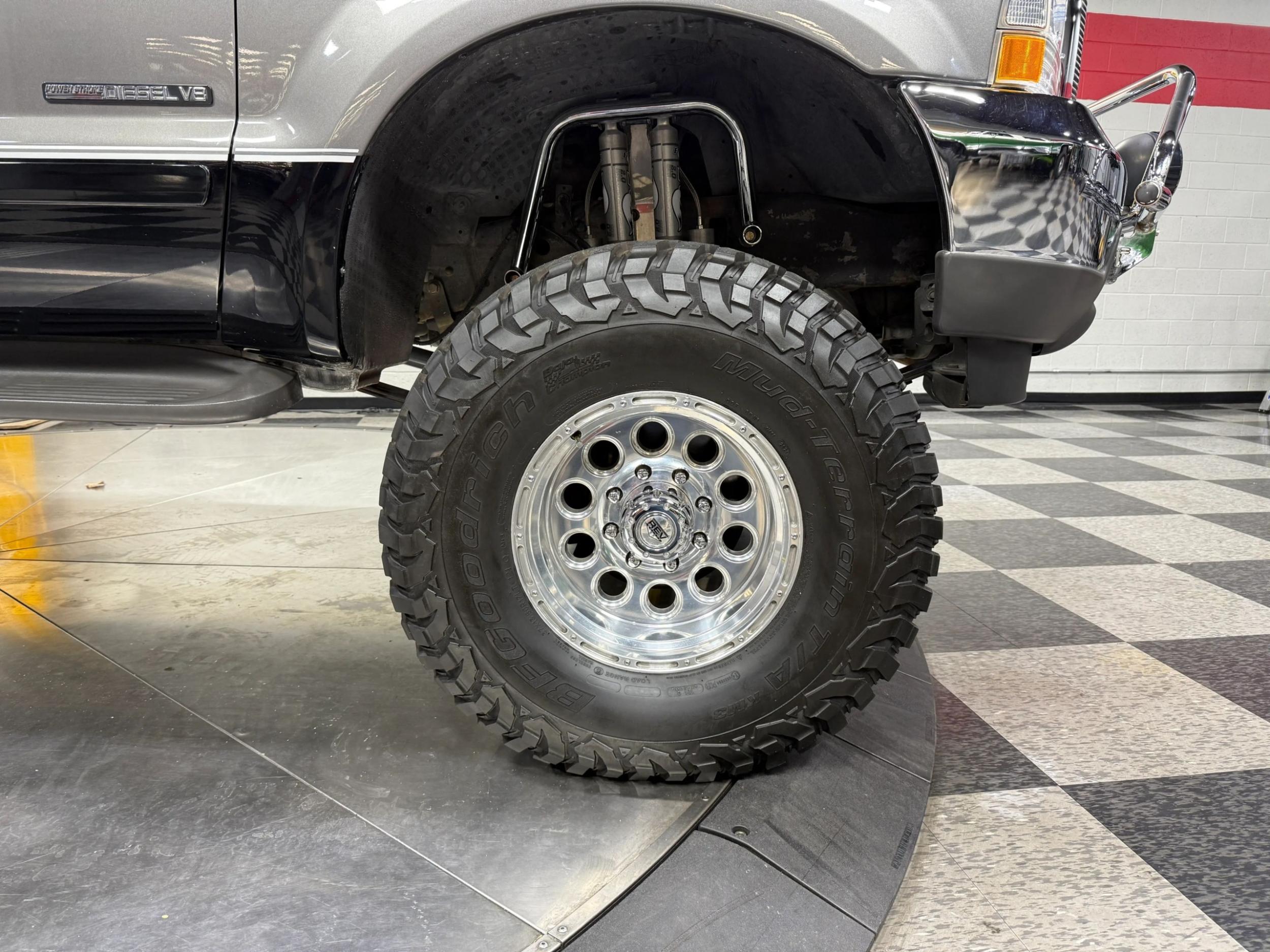 2002 Ford F-250 Lariat