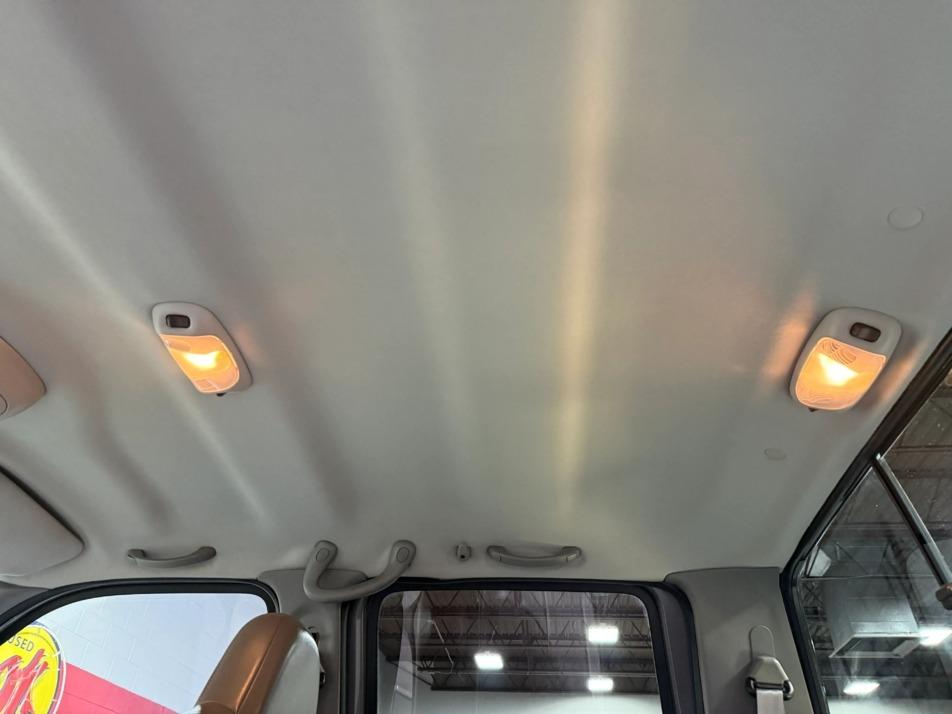 2002 Ford F-250 Lariat