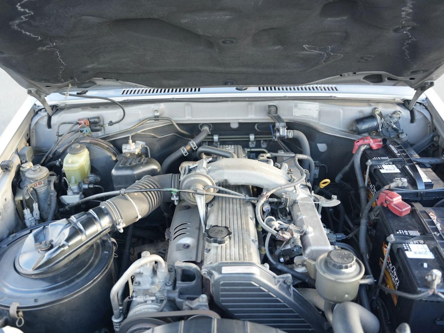 2000 Toyota Land Cruiser ZX