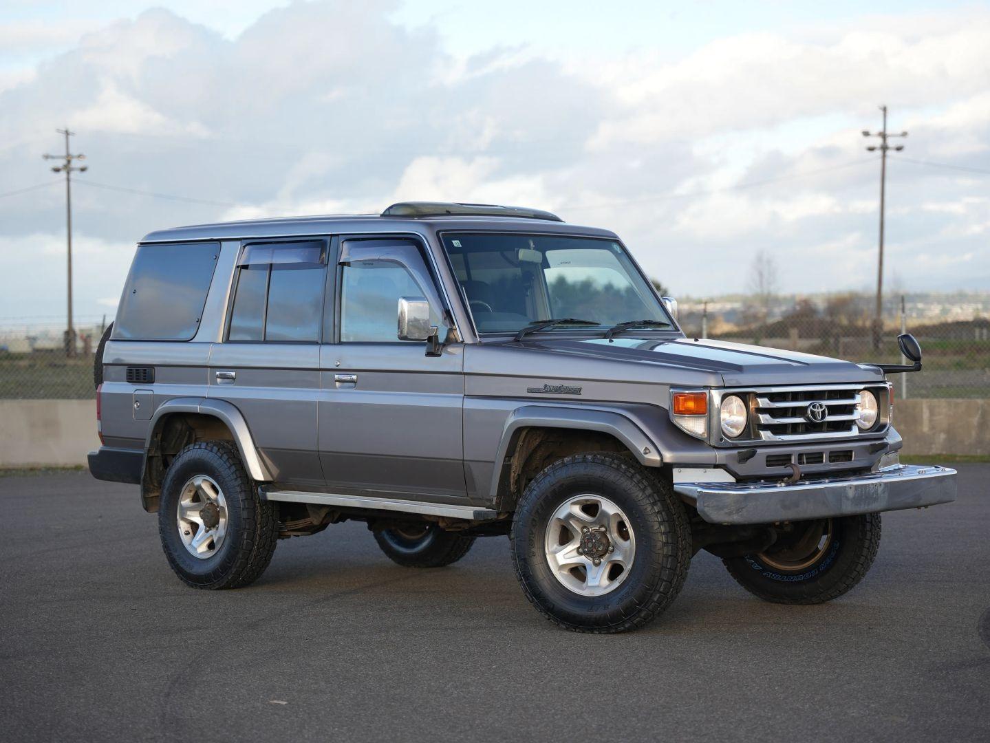 2000 Toyota Land Cruiser ZX