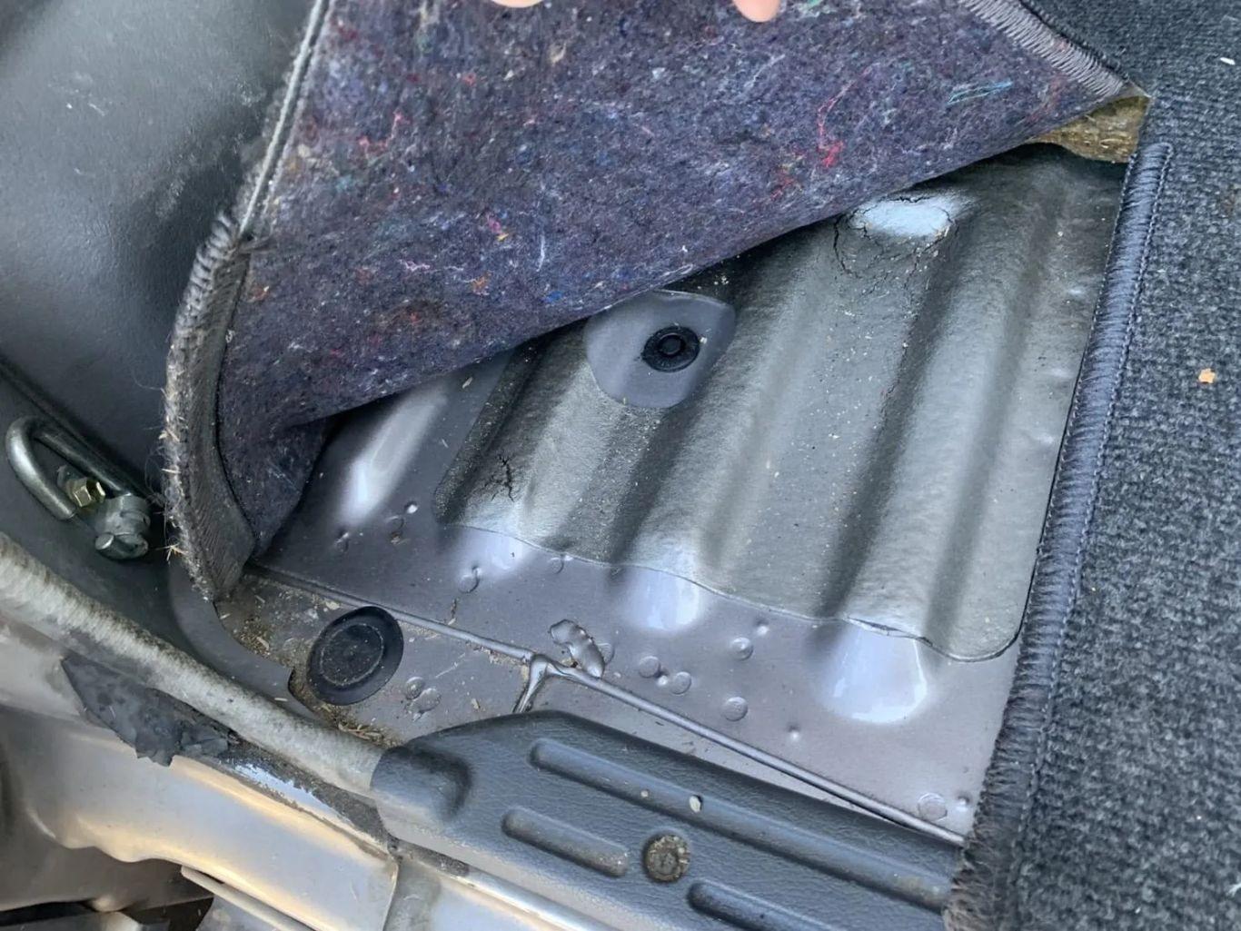 2000 Toyota Land Cruiser ZX