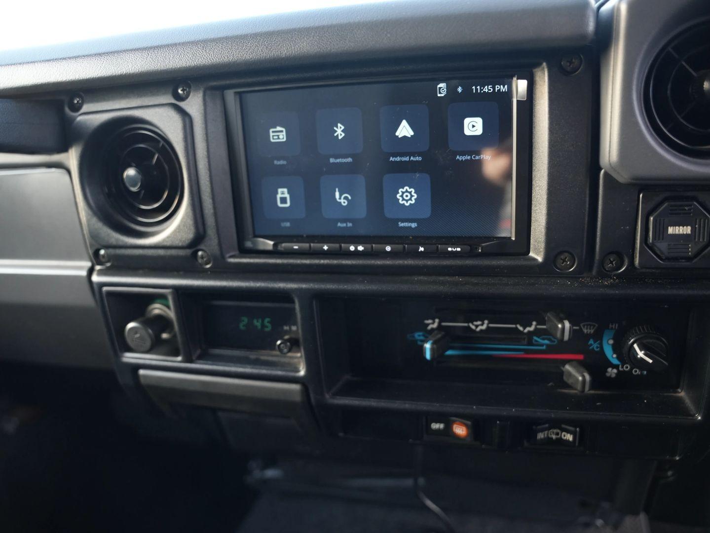 2000 Toyota Land Cruiser ZX