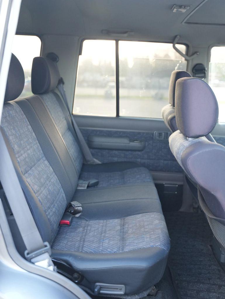 2000 Toyota Land Cruiser ZX