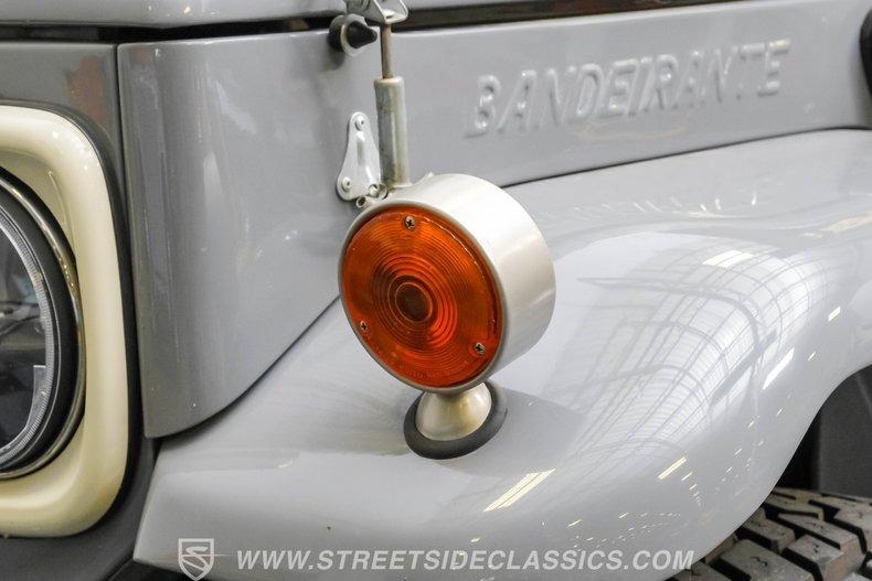 1993 Toyota Land Cruiser FJ45 Bandeirante