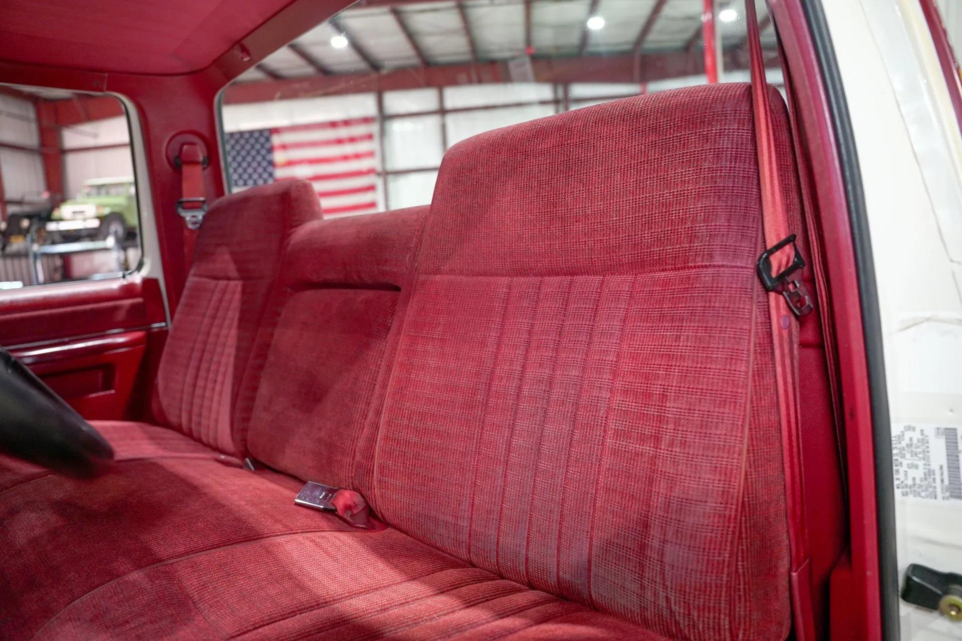 1990 Ford F-150 XLT Lariat