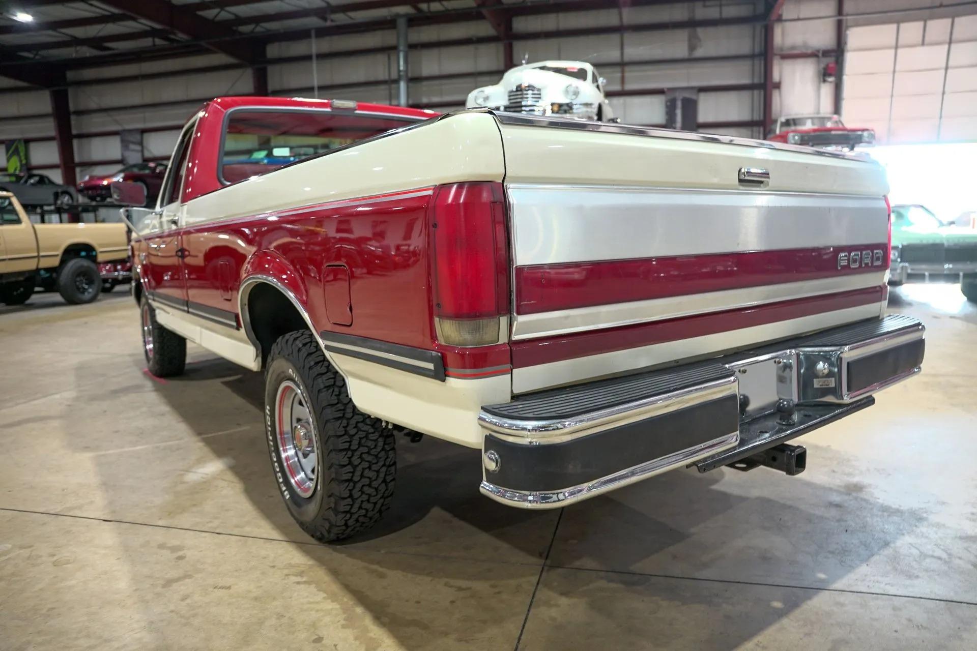 1990 Ford F-150 XLT Lariat