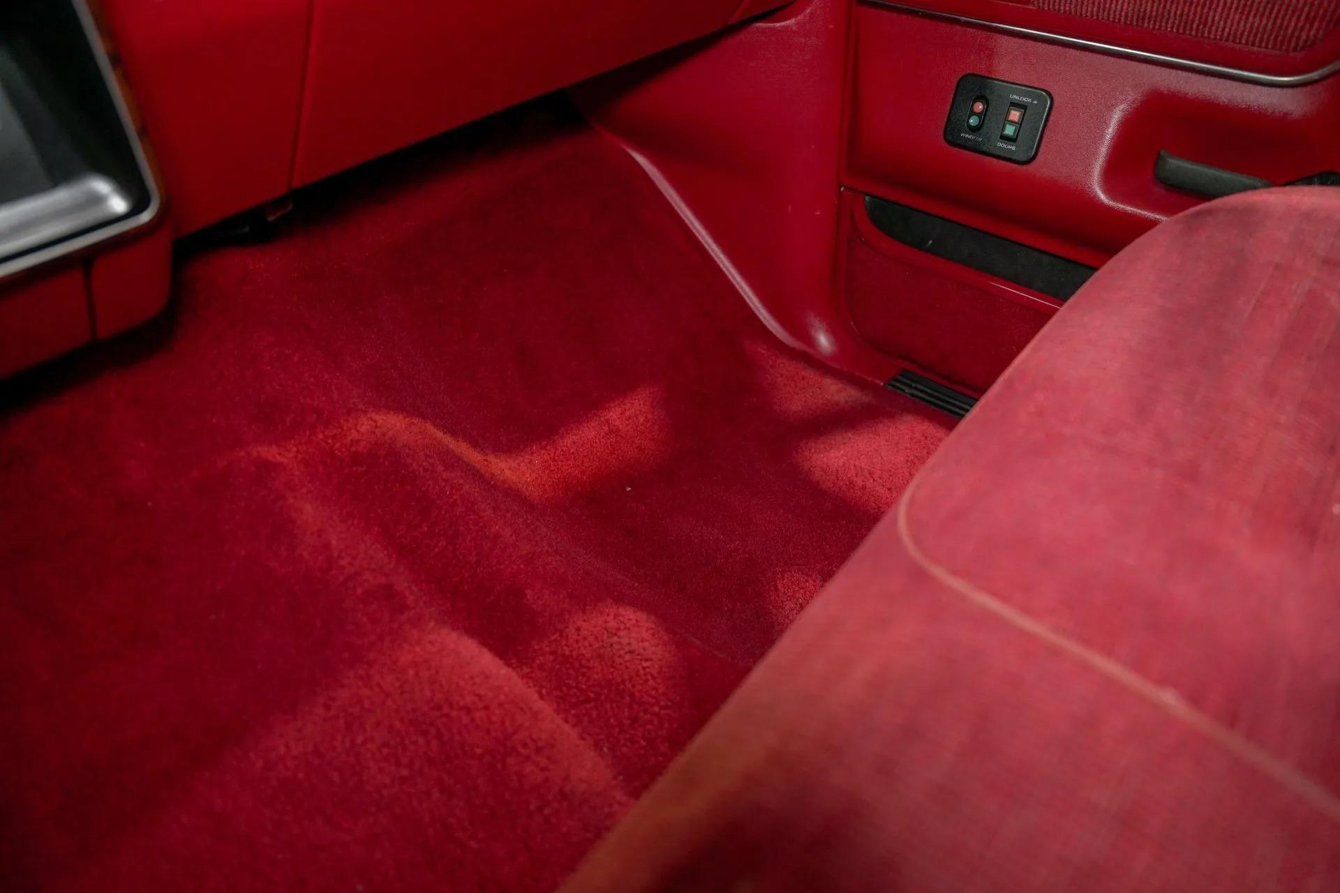 1990 Ford F-150 XLT Lariat