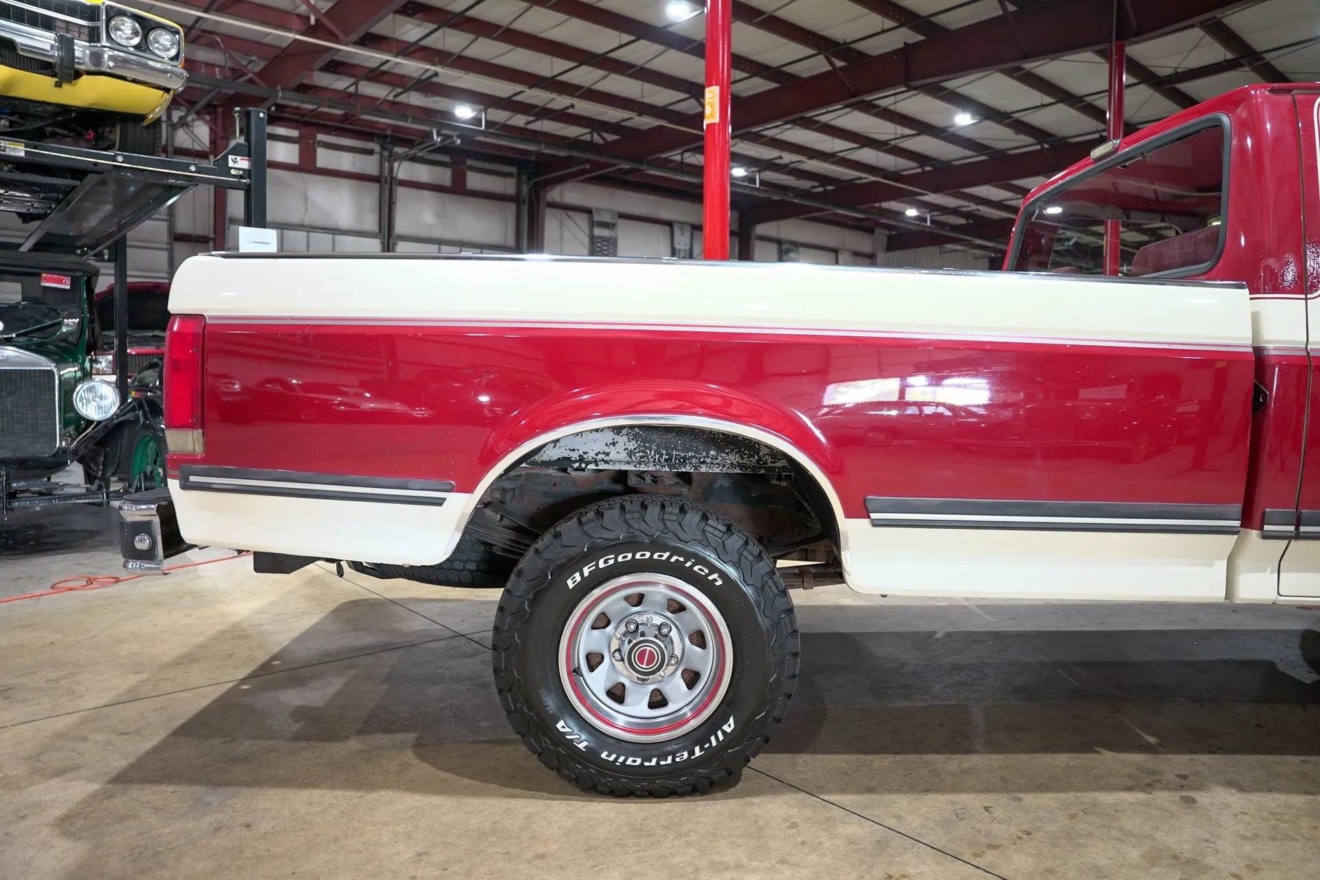 1990 Ford F-150 XLT Lariat