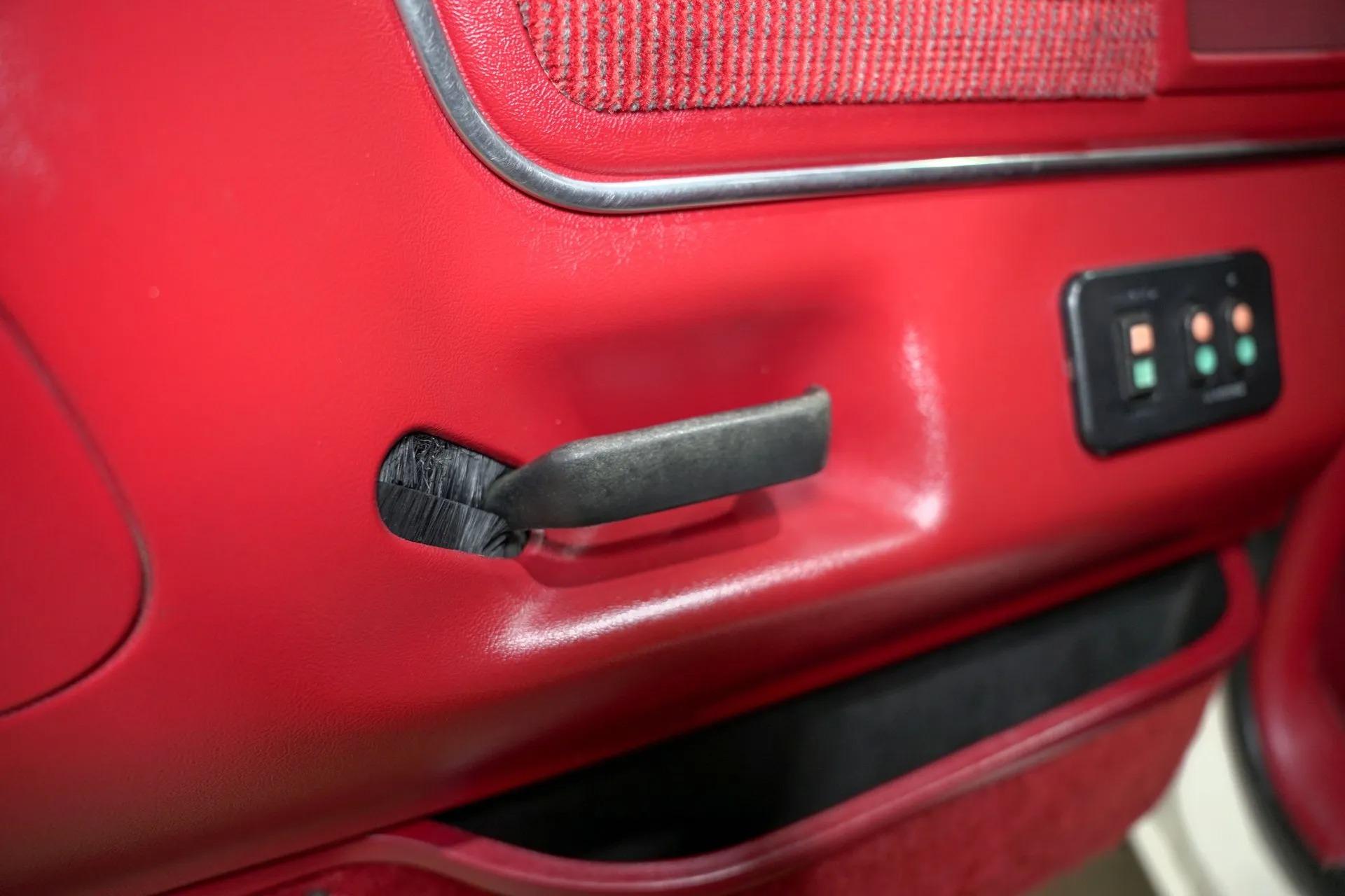 1990 Ford F-150 XLT Lariat