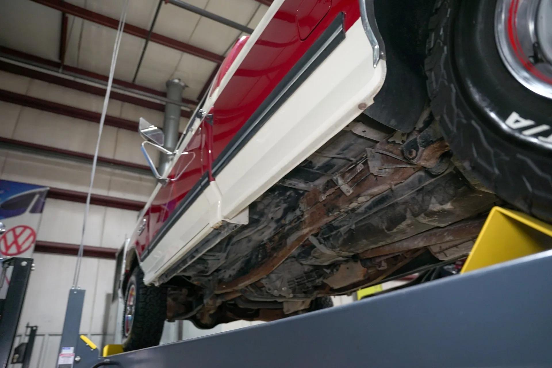 1990 Ford F-150 XLT Lariat