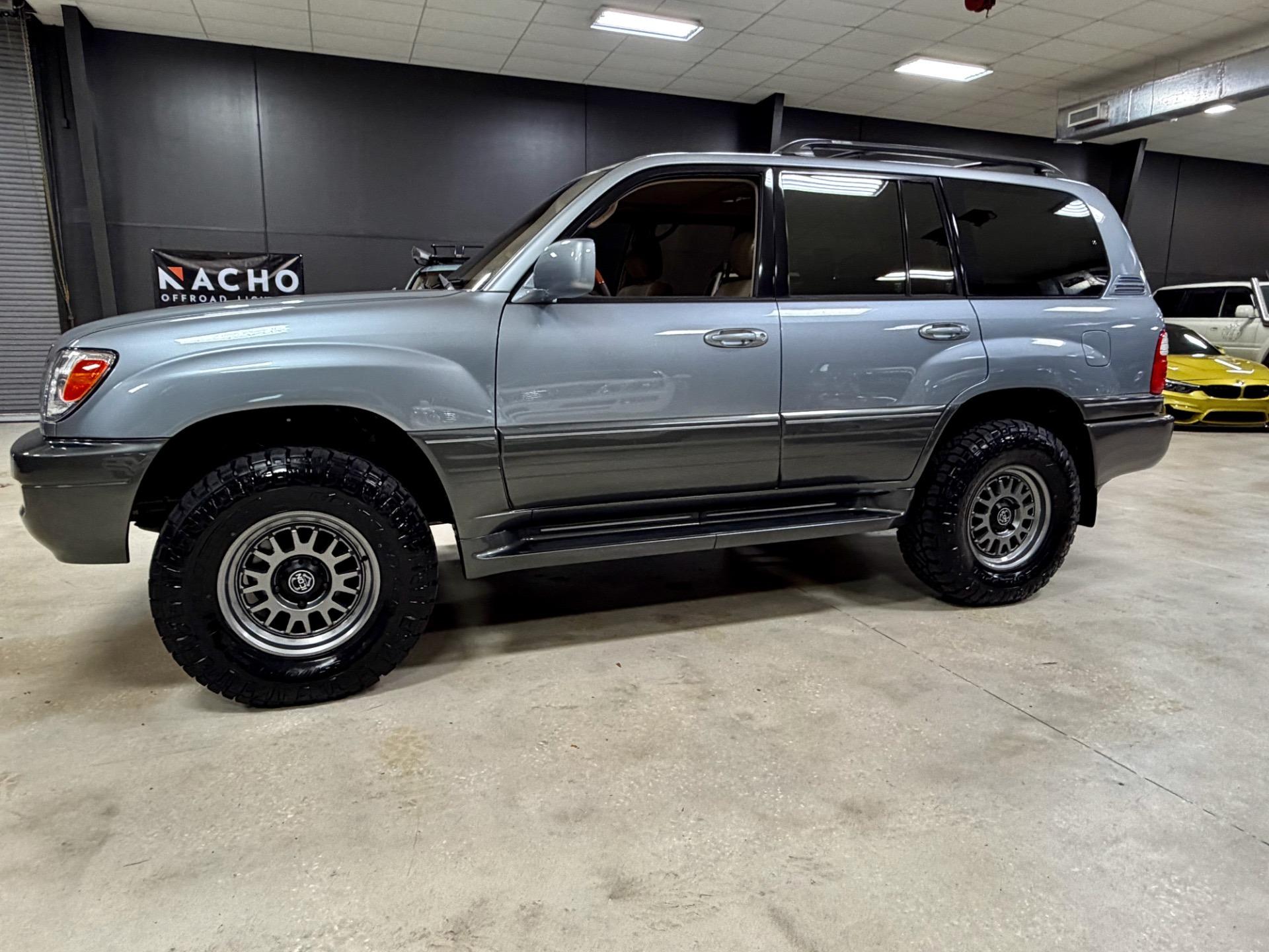2001 Lexus LX 470