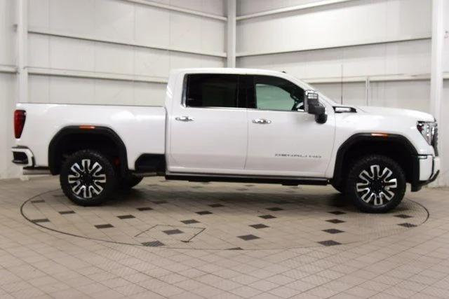 2024 GMC Sierra 2500HD Denali - 4