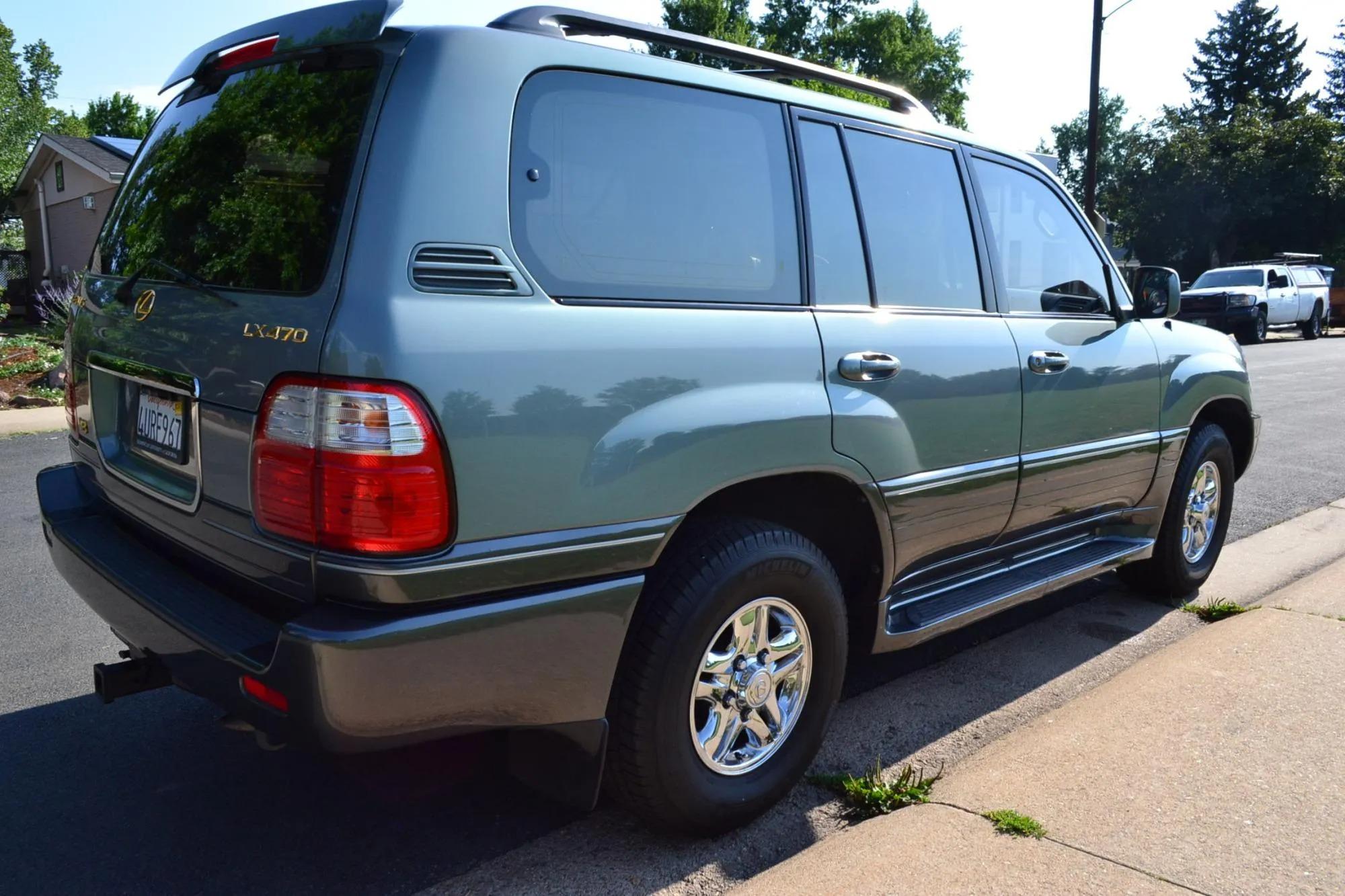 2002 Lexus LX 470