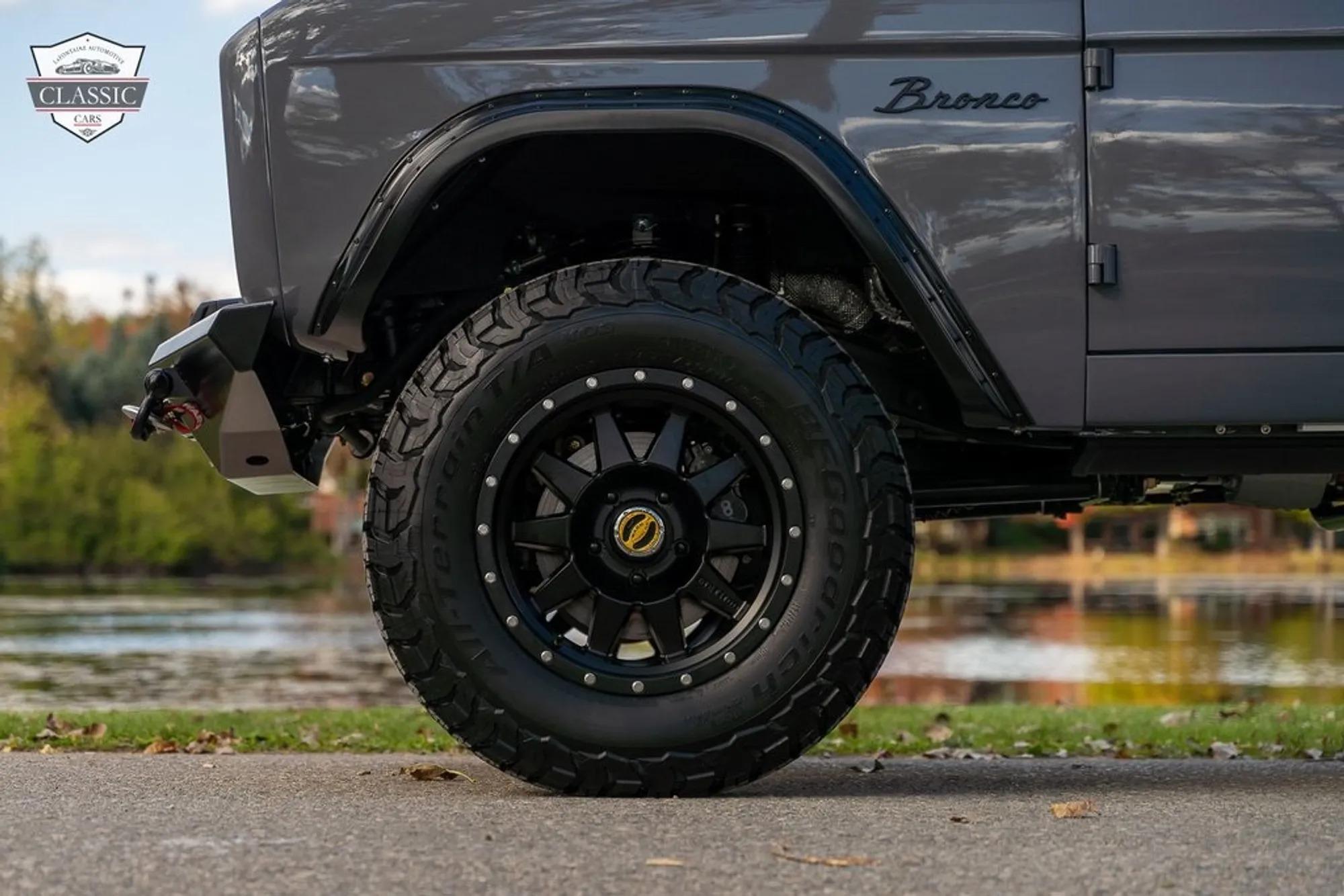 1972 Ford Bronco Trail Edition