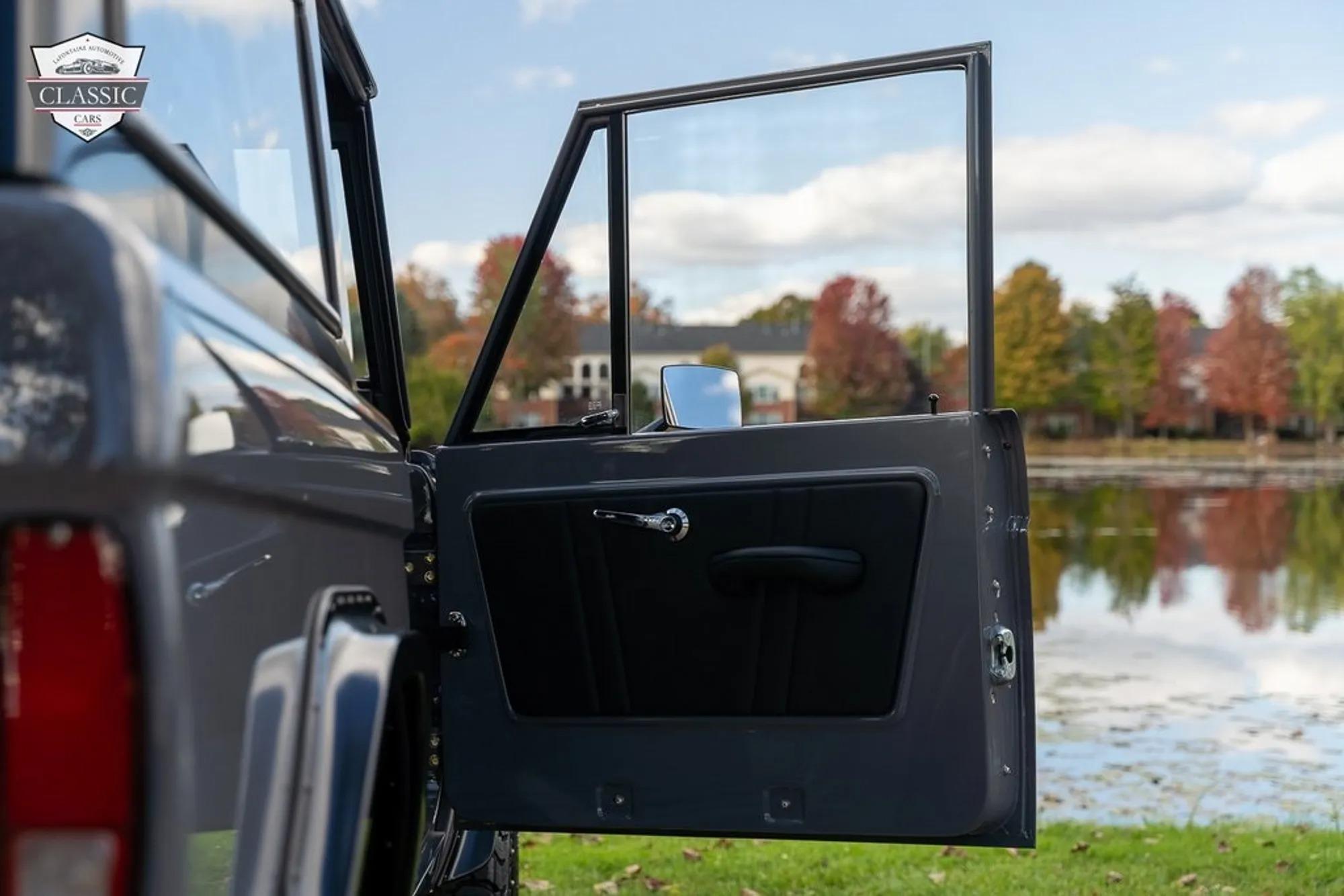 1972 Ford Bronco Trail Edition