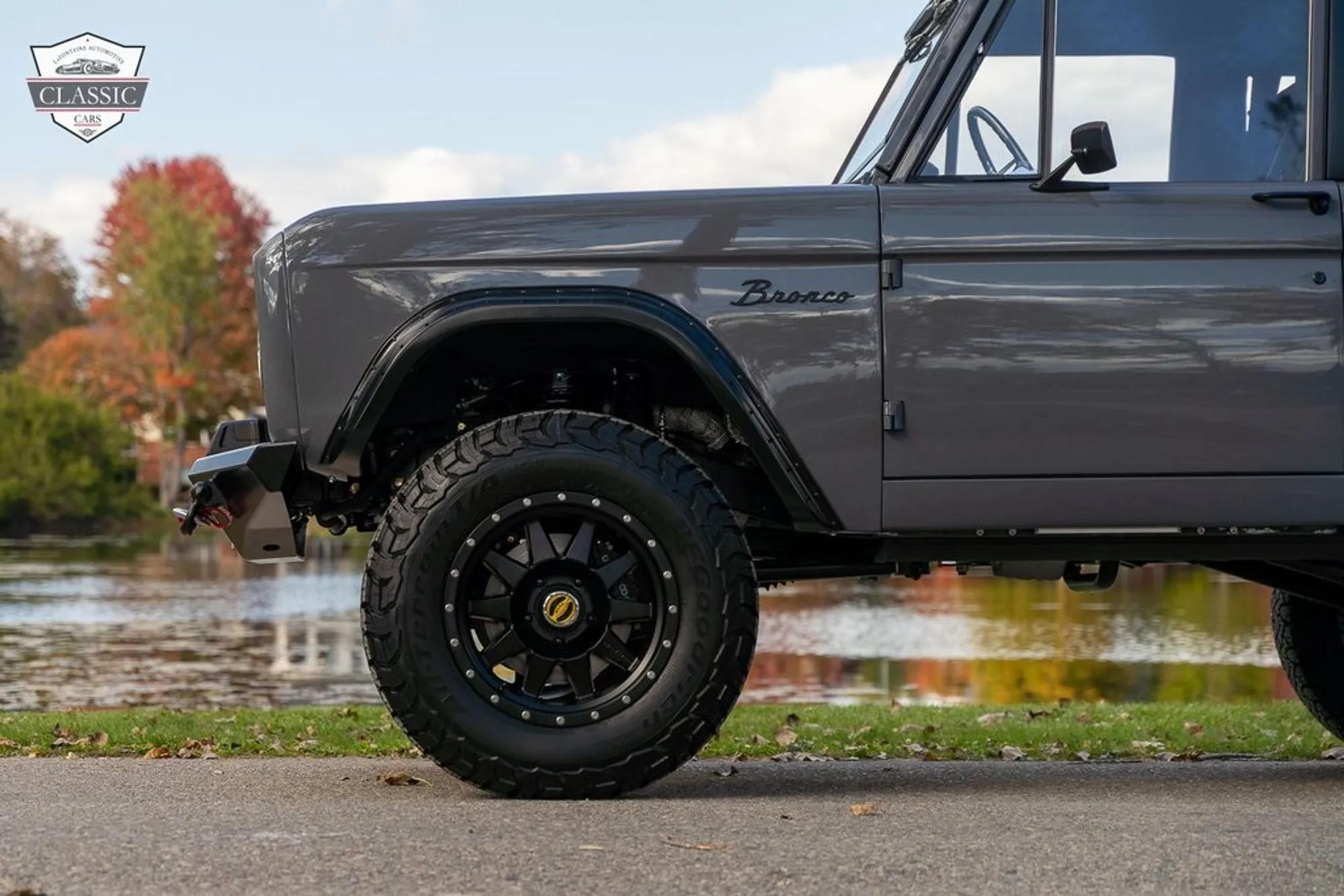 1972 Ford Bronco Trail Edition