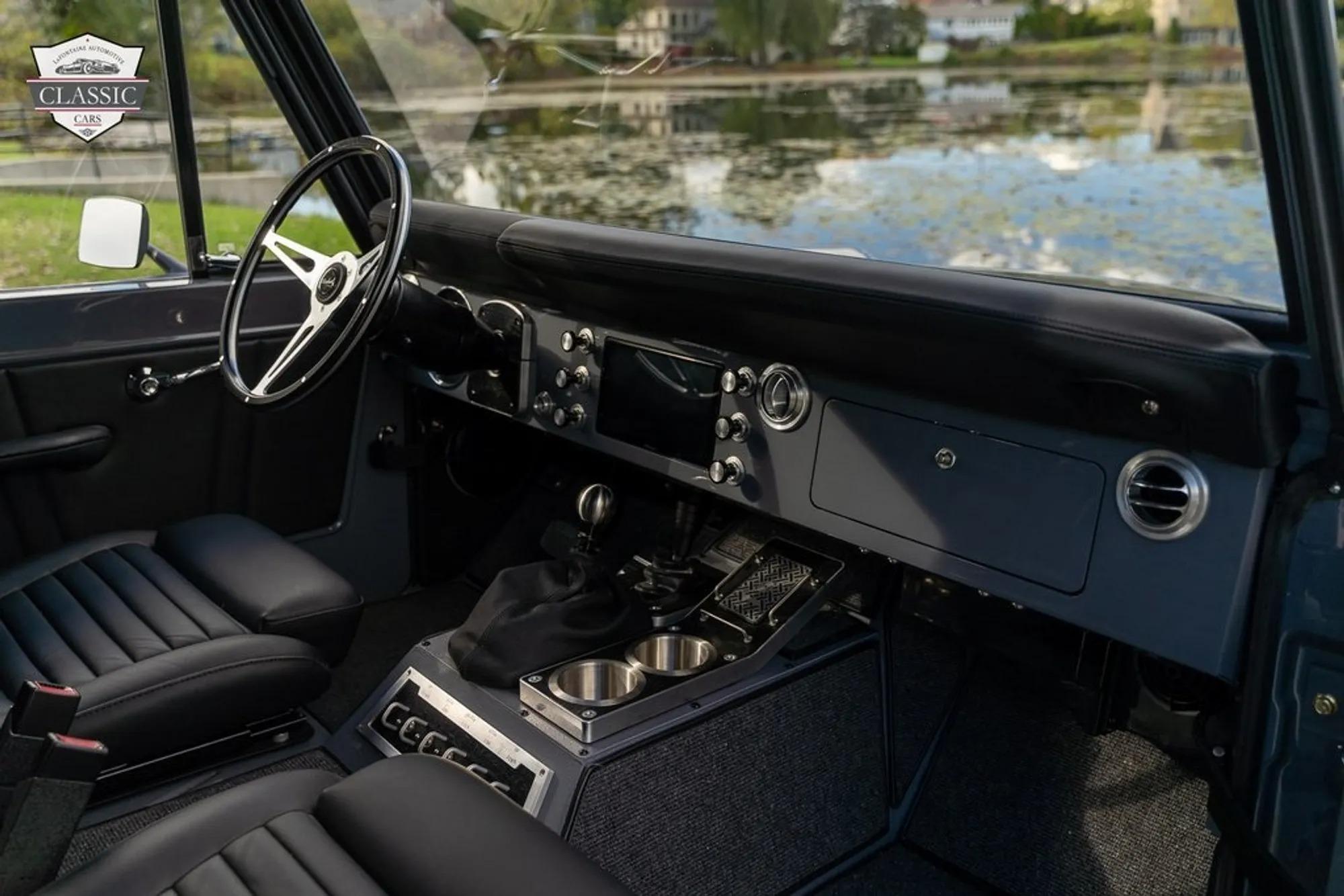 1972 Ford Bronco Trail Edition