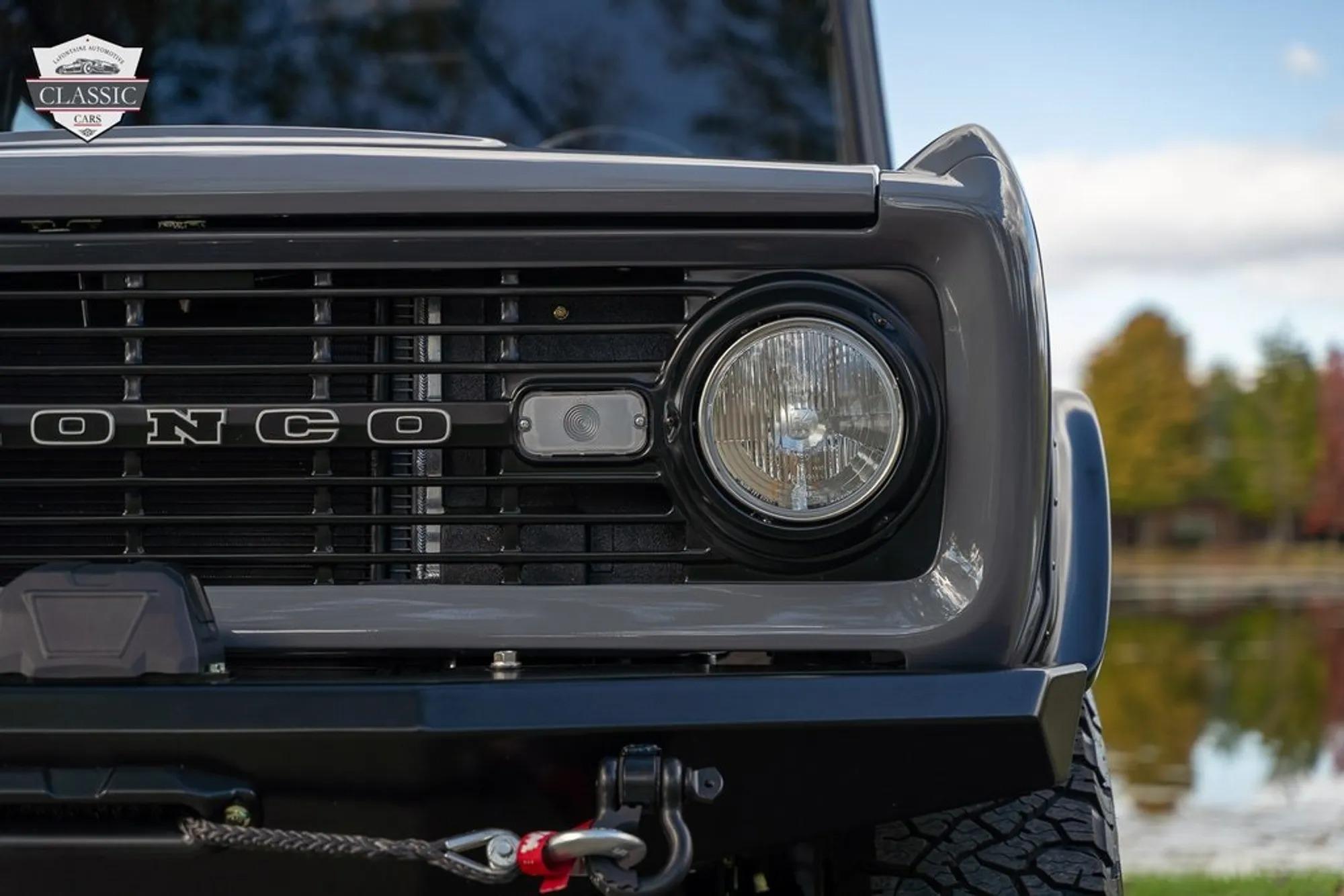 1972 Ford Bronco Trail Edition