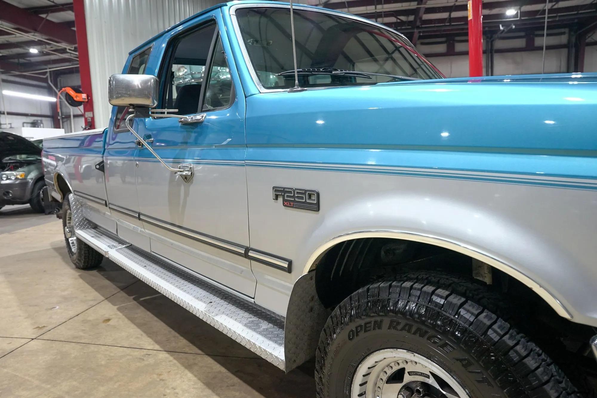 1992 Ford F-250 XLT 4×4