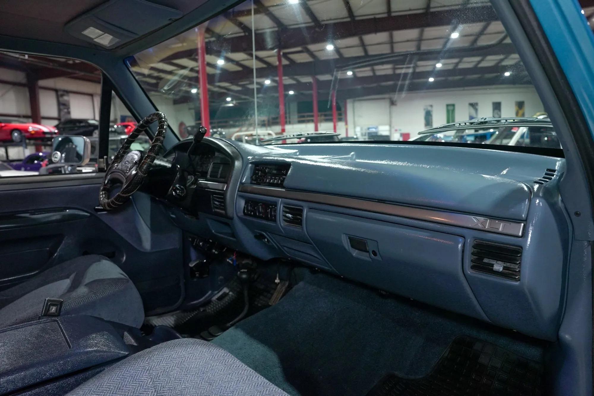 1992 Ford F-250 XLT 4×4