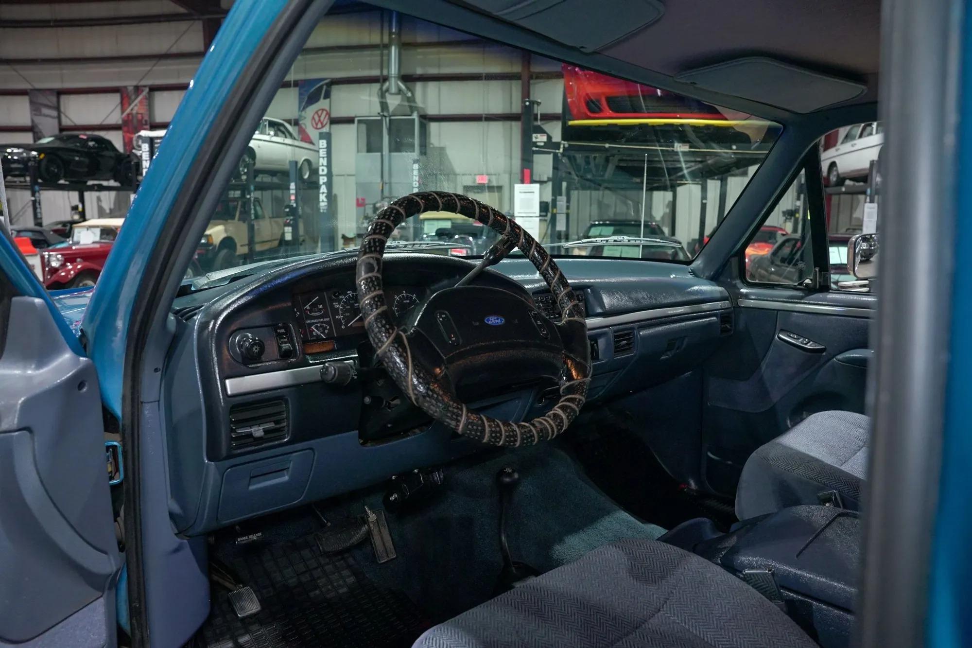 1992 Ford F-250 XLT 4×4